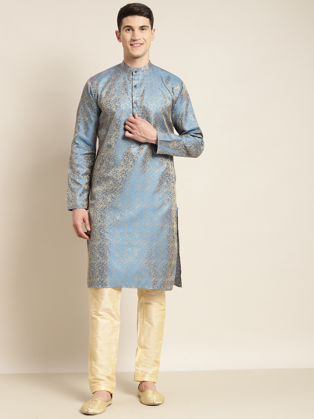 

SOJANYA Men Teal Blue & Golden Ethnic Motifs Kurta