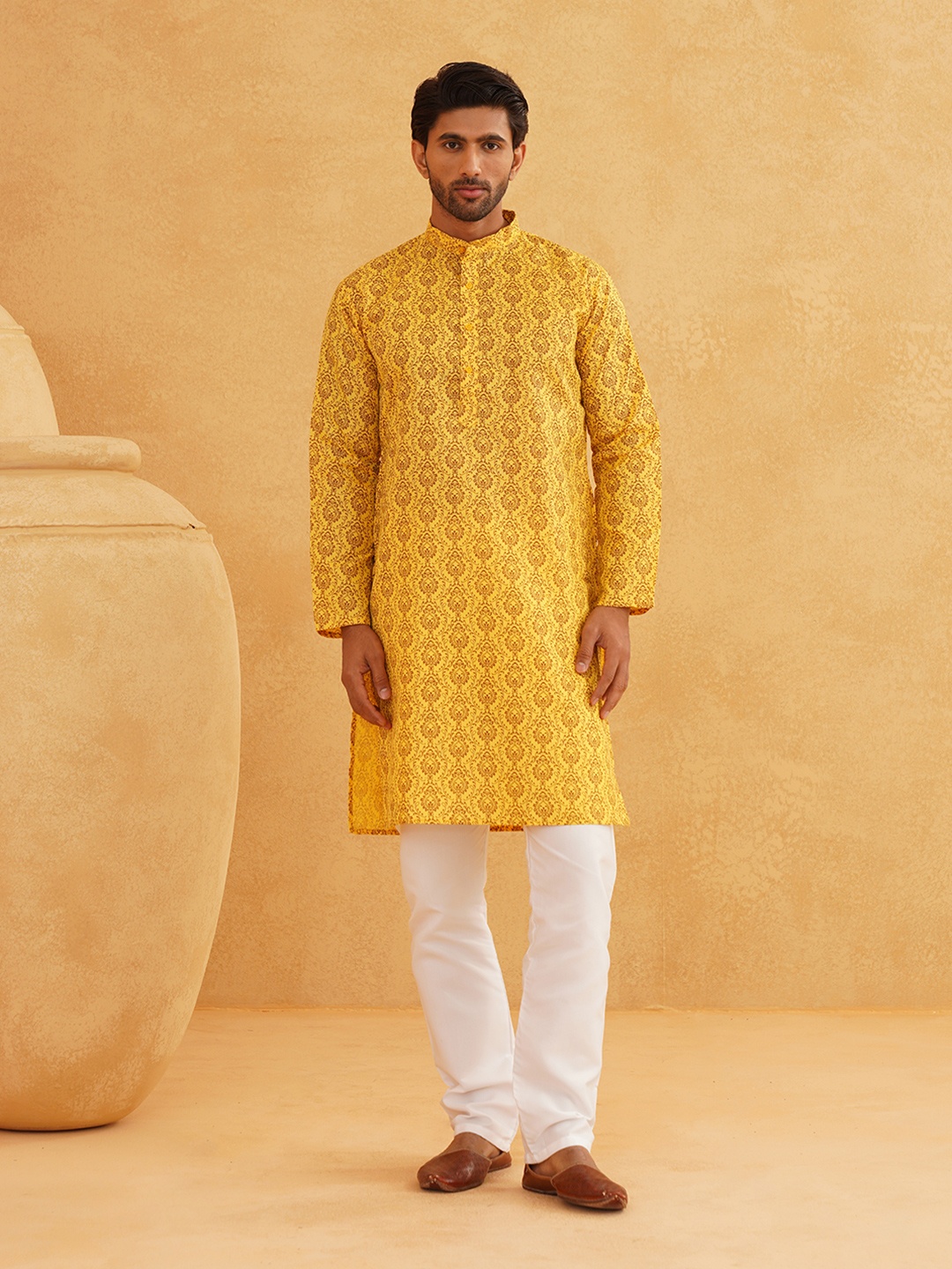 

SOJANYA Men Mustard Yellow Ethnic Motifs Printed Cotton Linen Kurta with Churidar