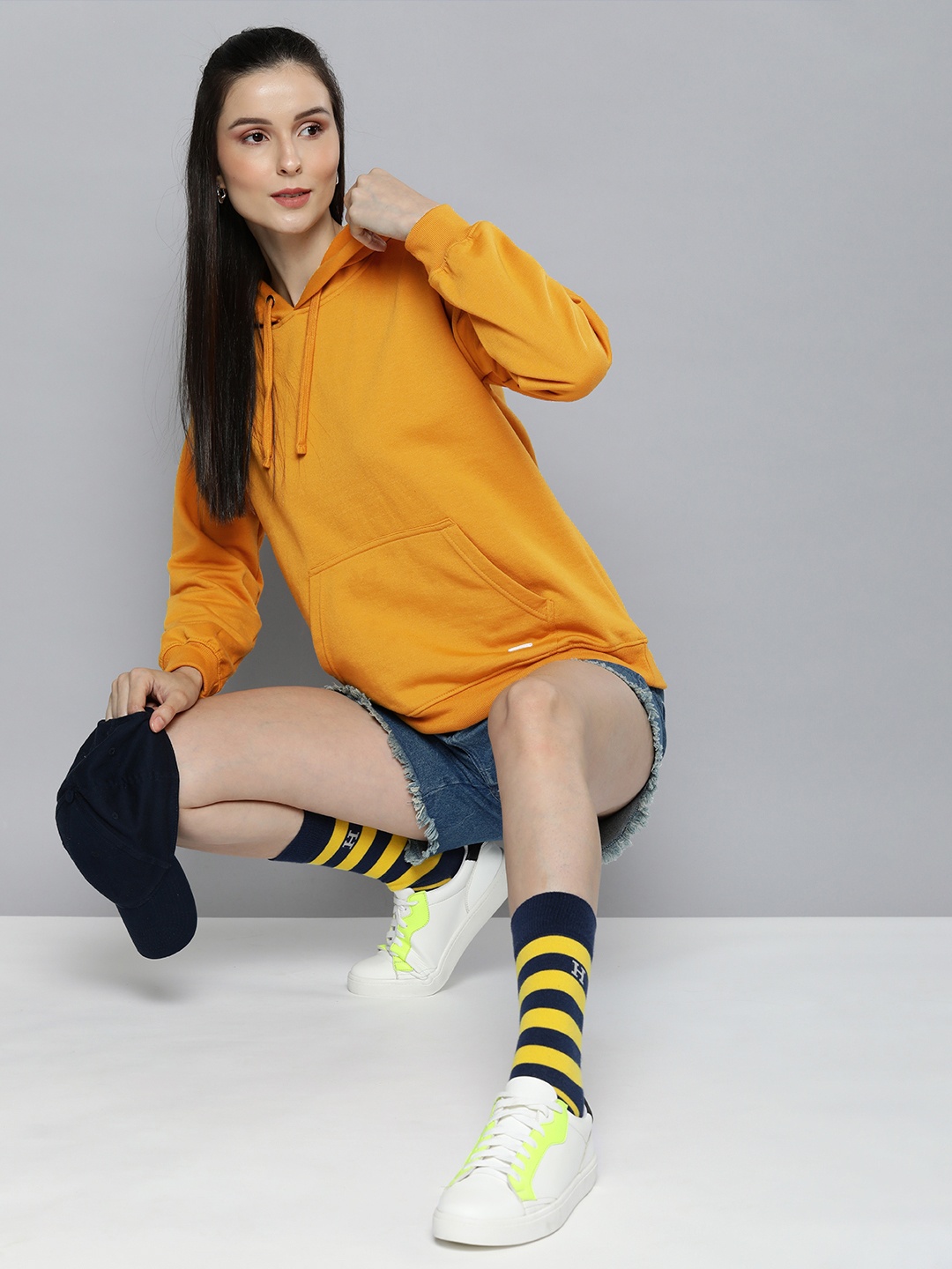 

Harvard Women Mustard Yellow Solid Hooded Sweatshirt
