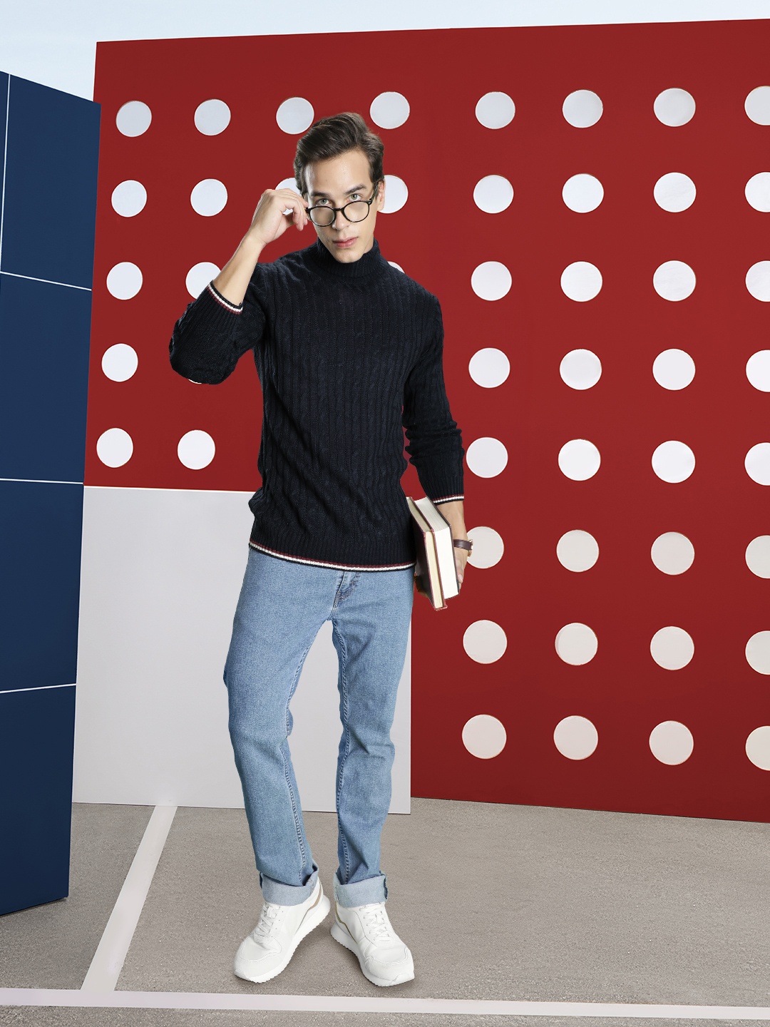 

Harvard Men Self Design Cable Knit Pullover, Navy blue