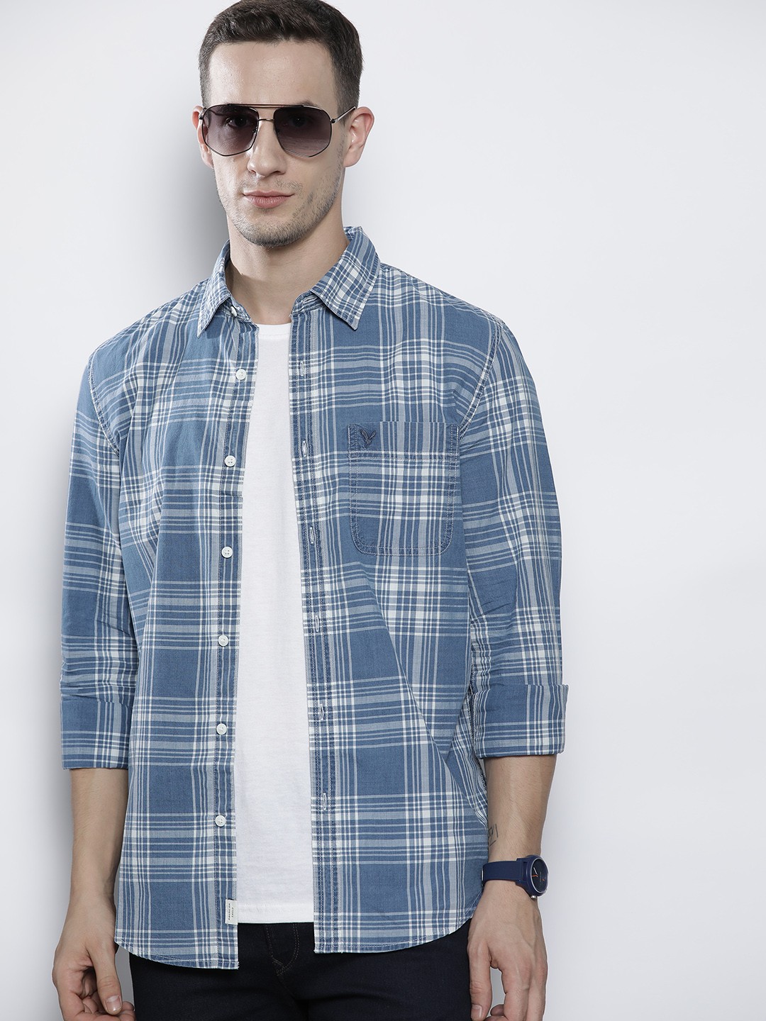 

AMERICAN EAGLE OUTFITTERS Men Blue & White Cotton Slim Fit Tartan Checked Casual Shirt
