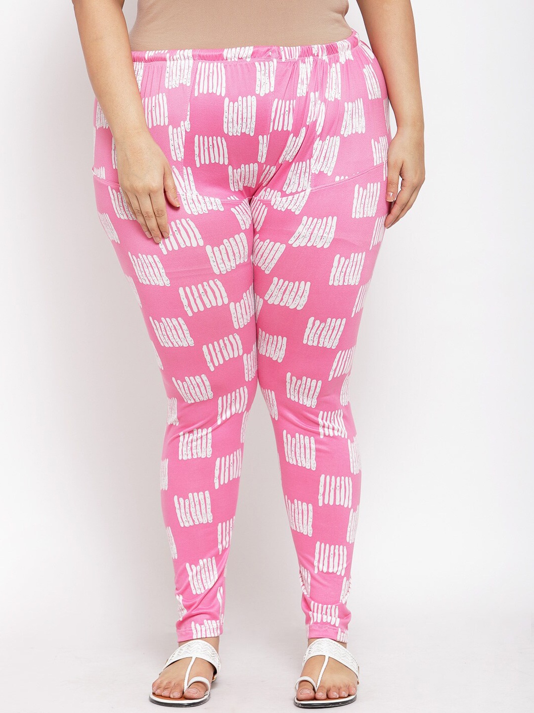 

KLOTTHE Plus Size Women Pink & White Printed Churidar Length Leggings