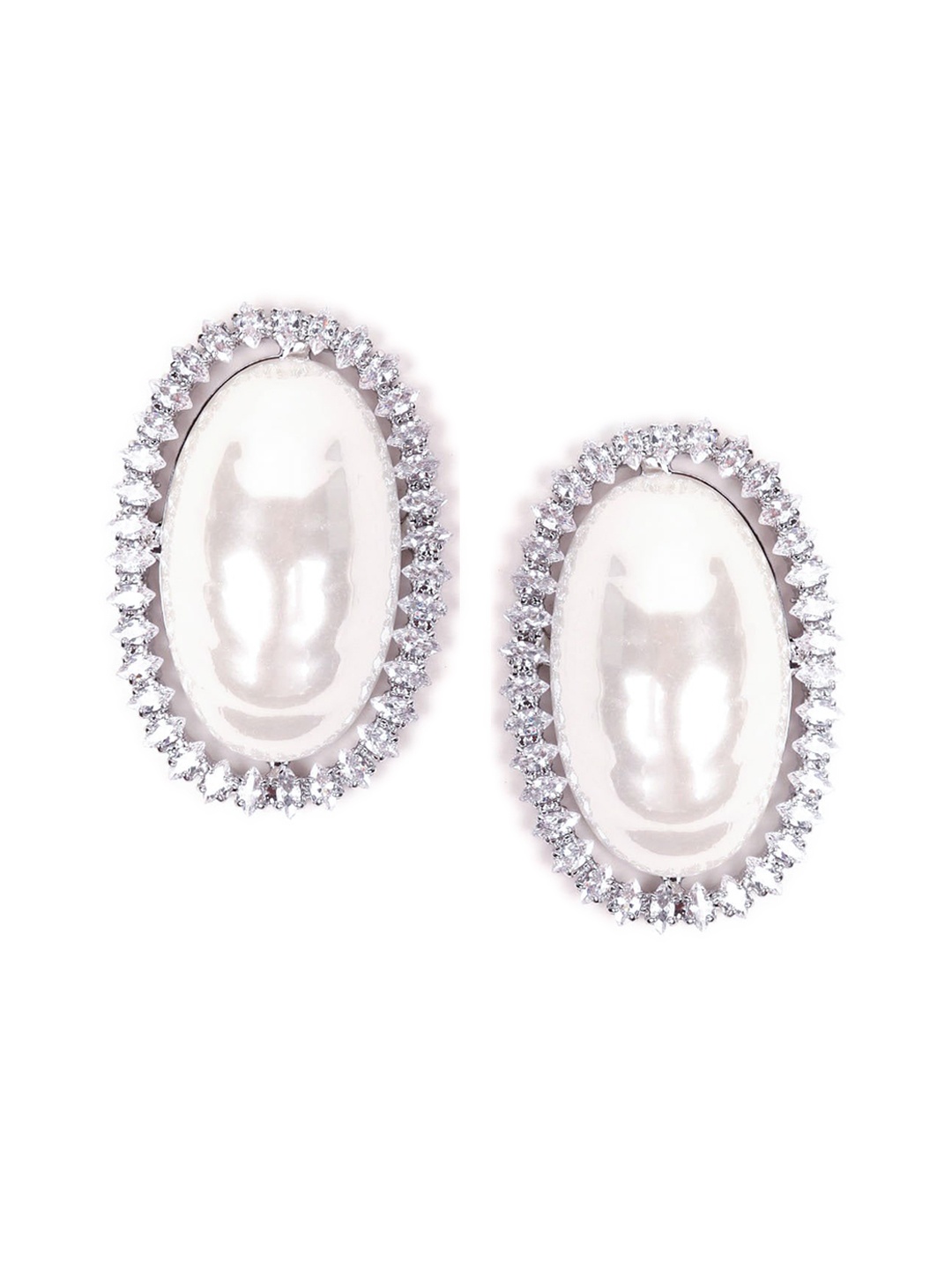 

ODETTE White Classic Studs Earrings