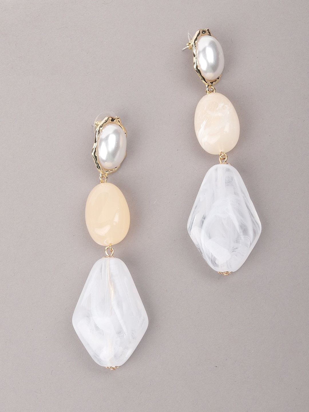 

ODETTE Cream-Coloured Classic Drop Earrings