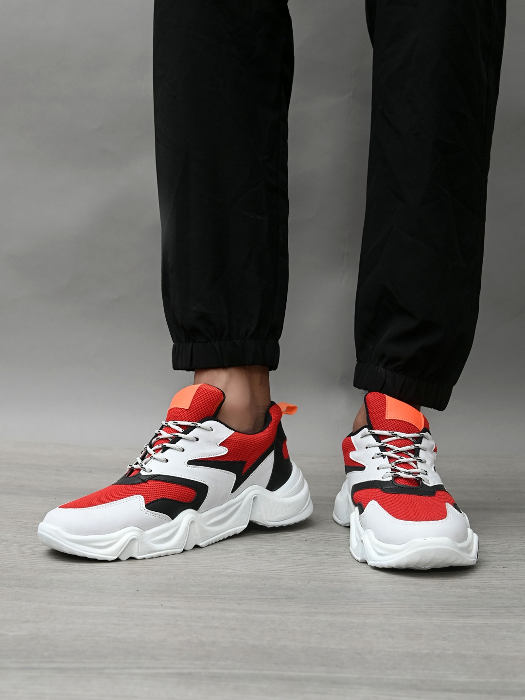 

Roadster Men Red & White Colourblocked Sneakers