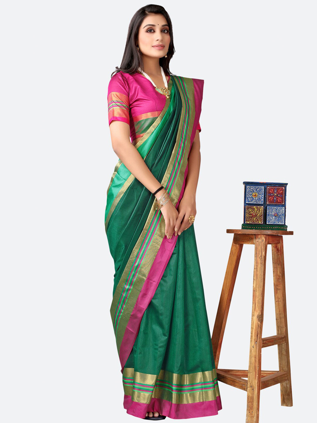 

KALINI Green & Pink Woven Design Zari Mangalagiri Saree
