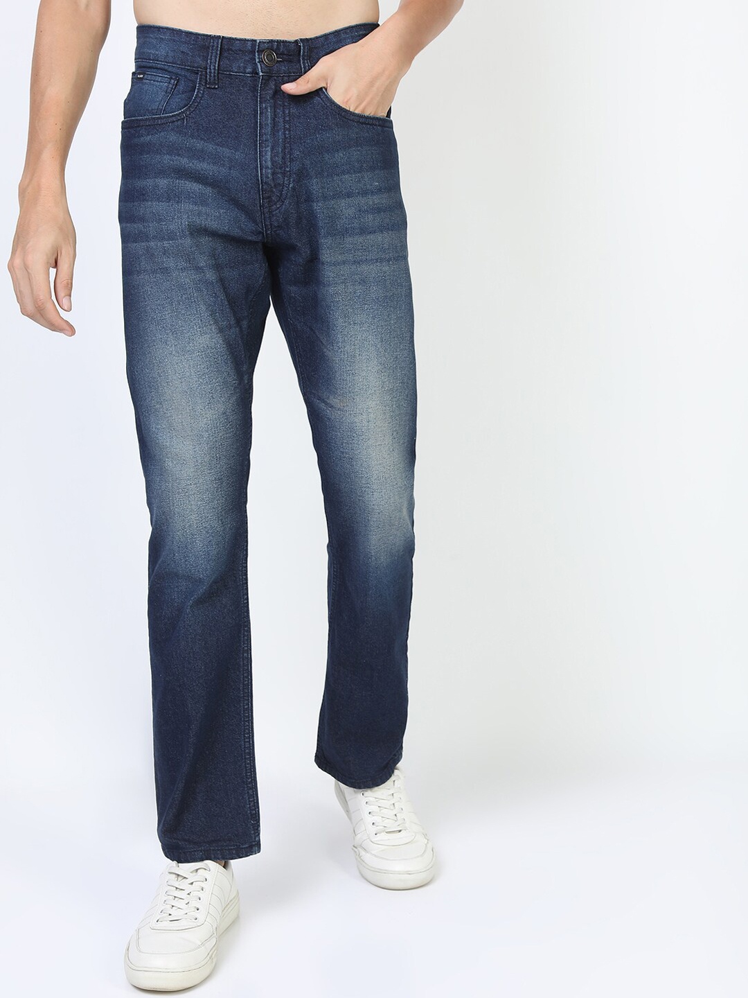 

HIGHLANDER Men Blue Straight Fit Light Fade Stretchable Jeans