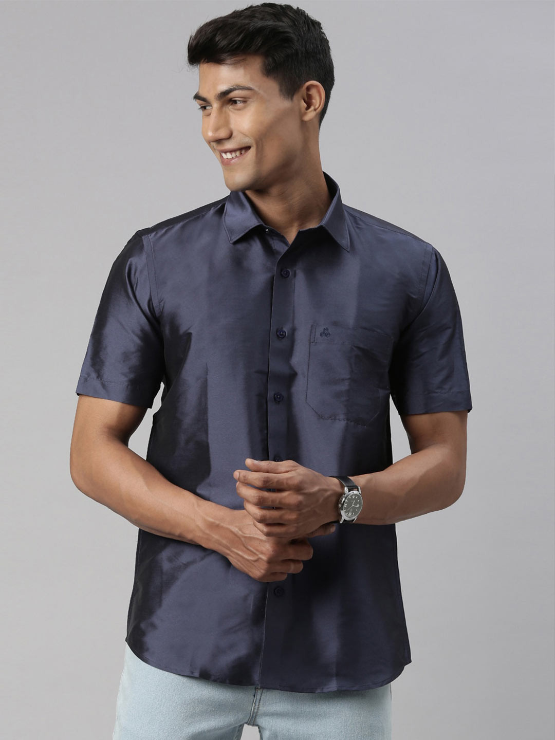 

TATTVA Men Navy Blue Slim Fit Casual Shirt