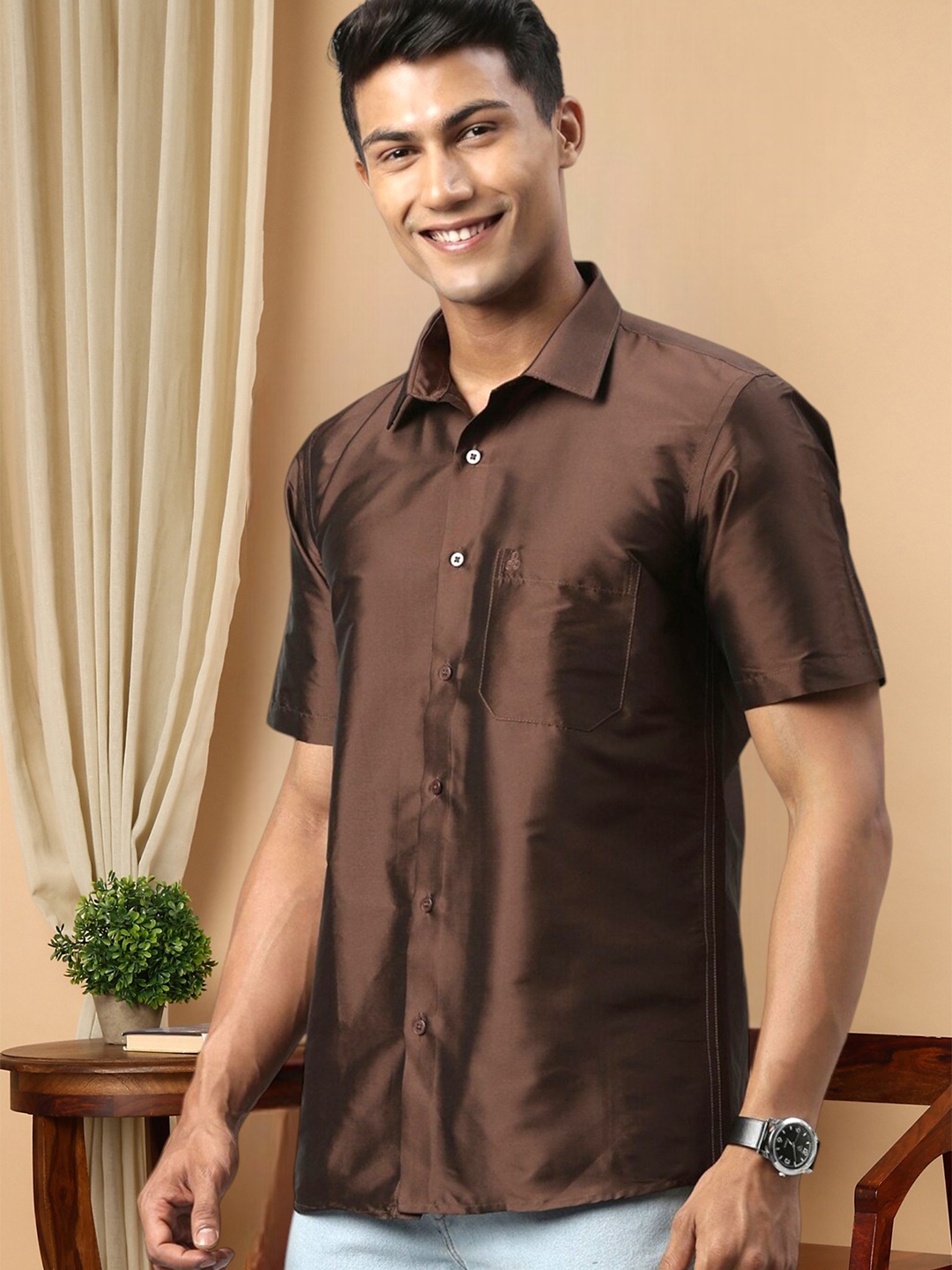 

TATTVA Men Solid Brown Slim Fit Half Sleeves Casual Shirt
