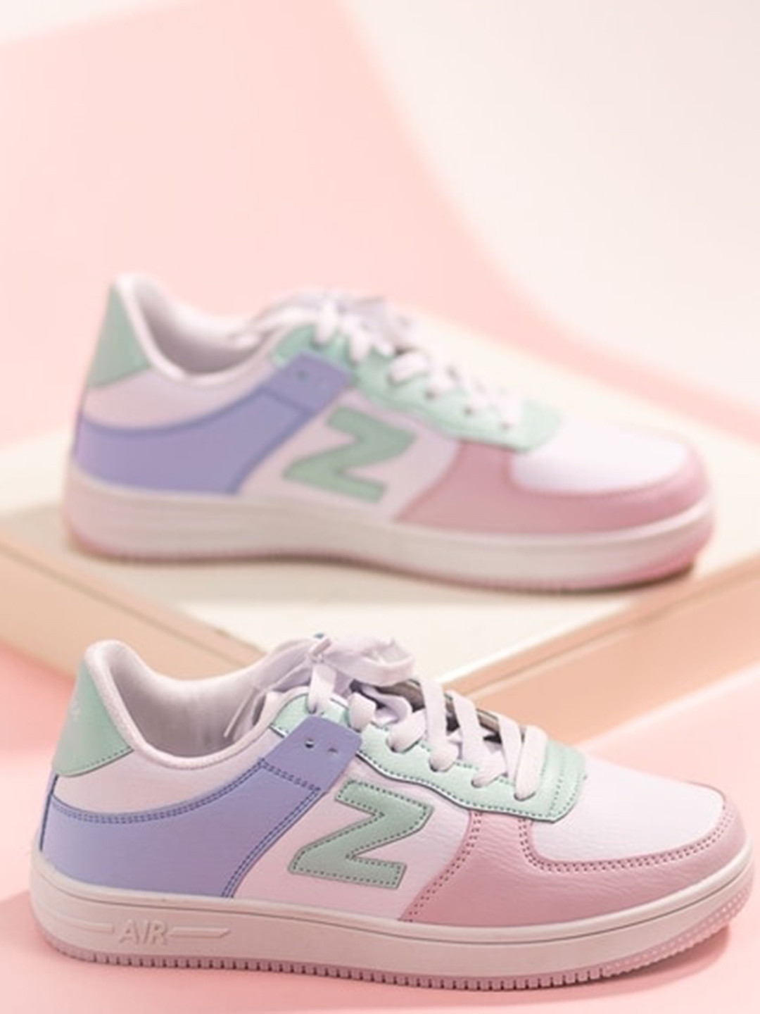 

THE WHITE POLE Women Pink & Green Colourblocked Patent Leather Sneakers