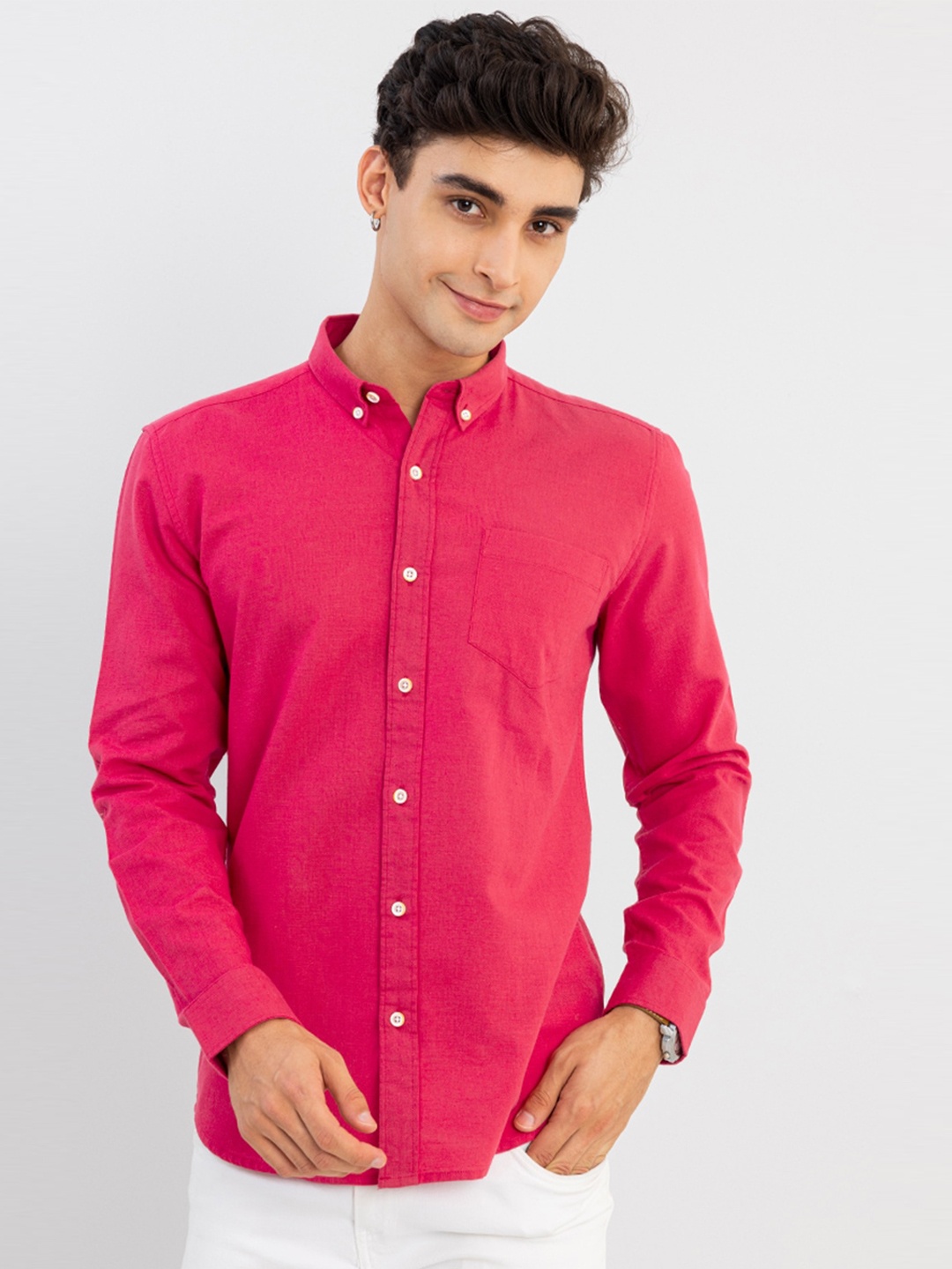 

Snitch Men Fuchsia Custom Slim Fit Casual Shirt
