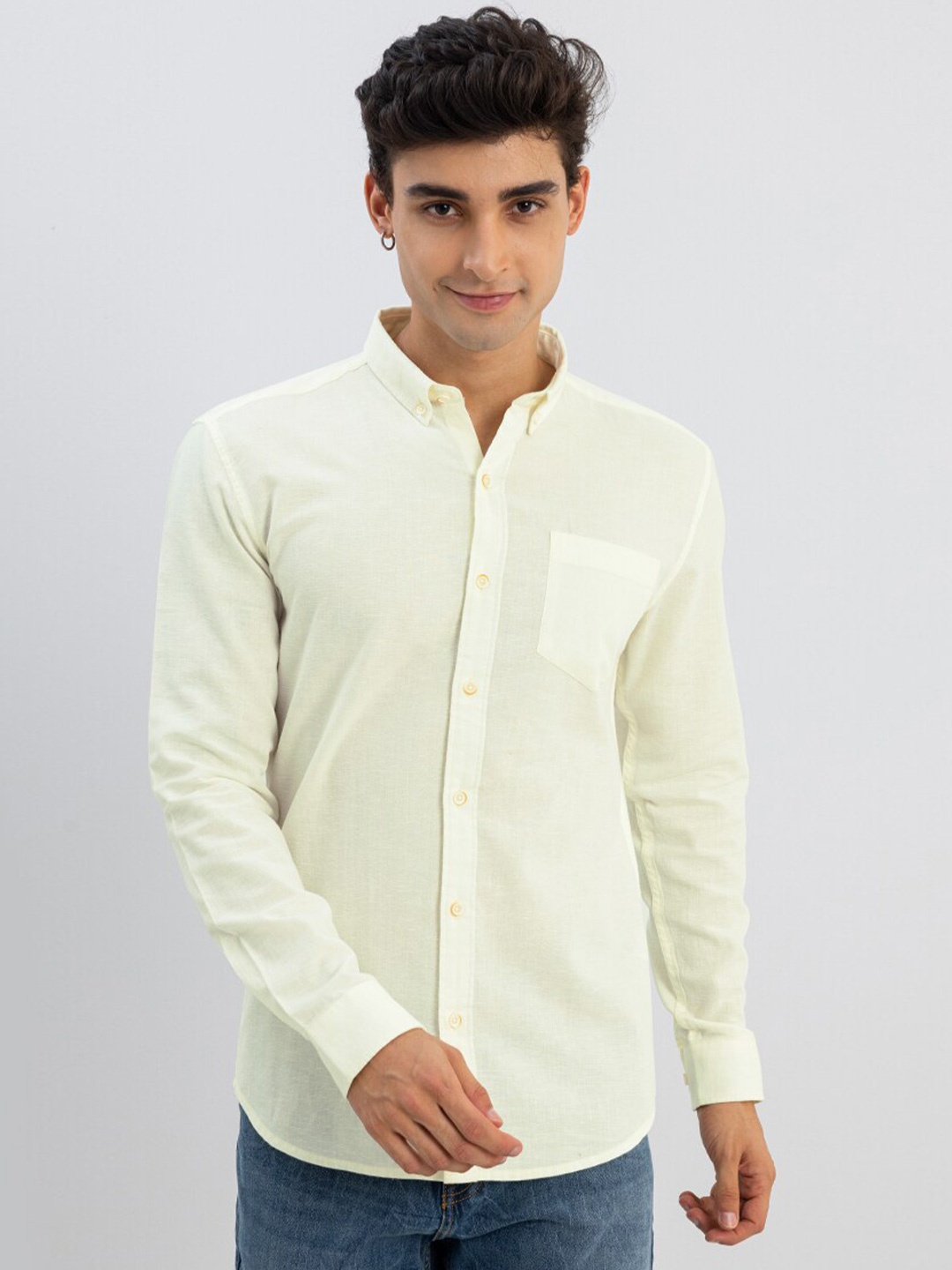 

Snitch Men Yellow Custom Slim Fit Casual Shirt