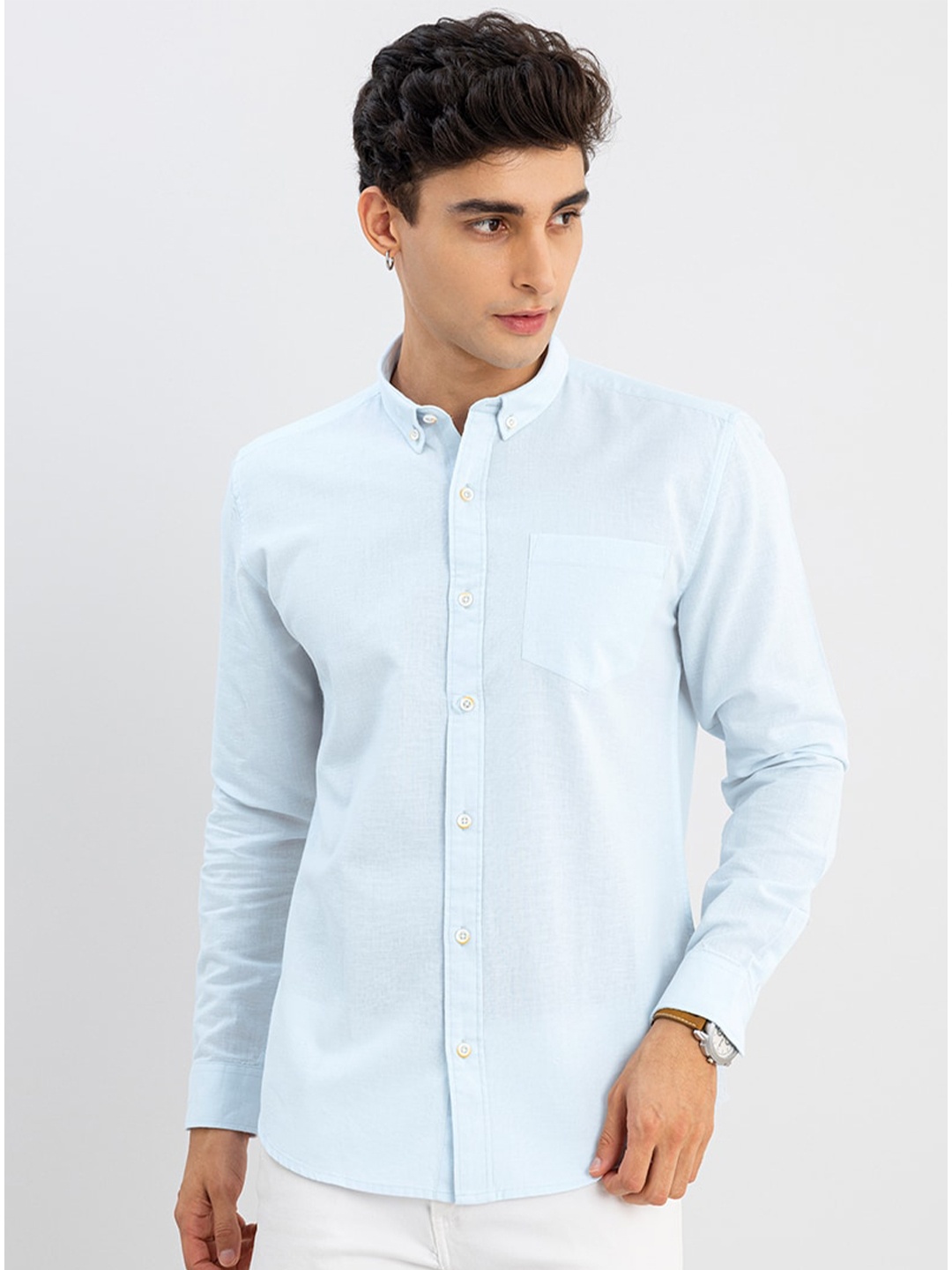 

Snitch Men Blue Custom Slim Fit Casual Shirt