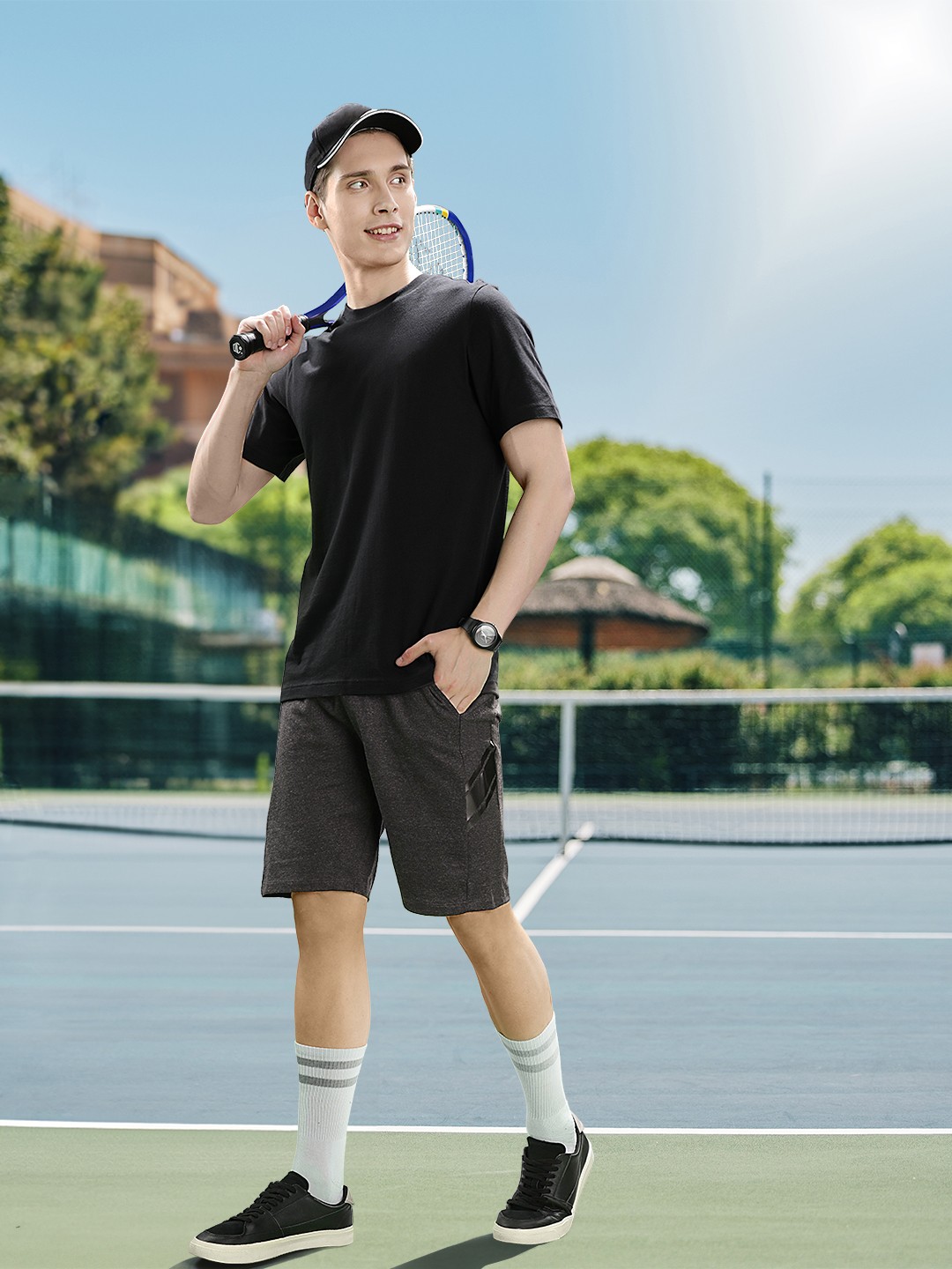 

Harvard Men Solid Mid-Rise Regular Shorts, Charcoal