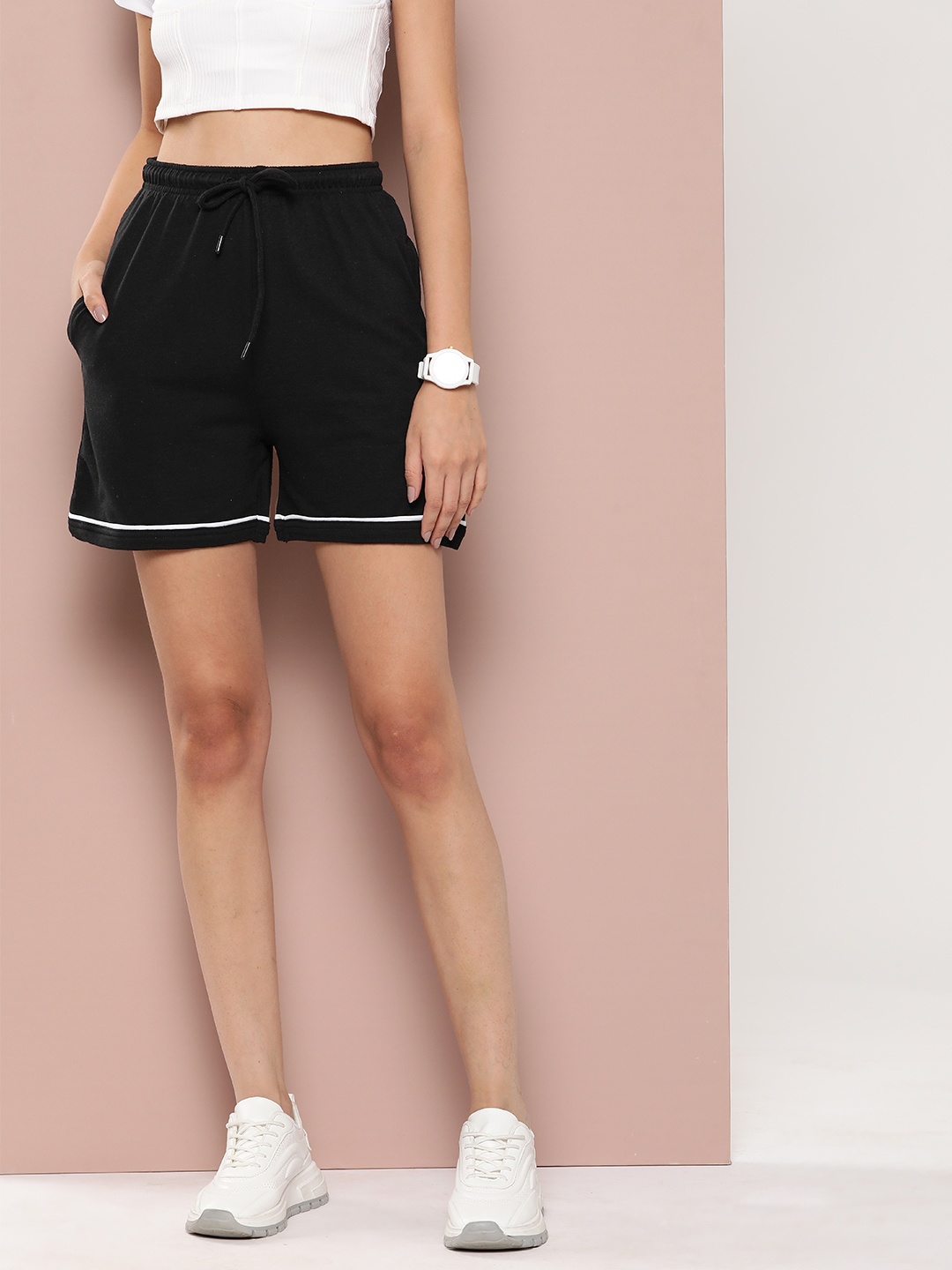 

Harvard Women Melange Effect Contrast Tipping Shorts, Black