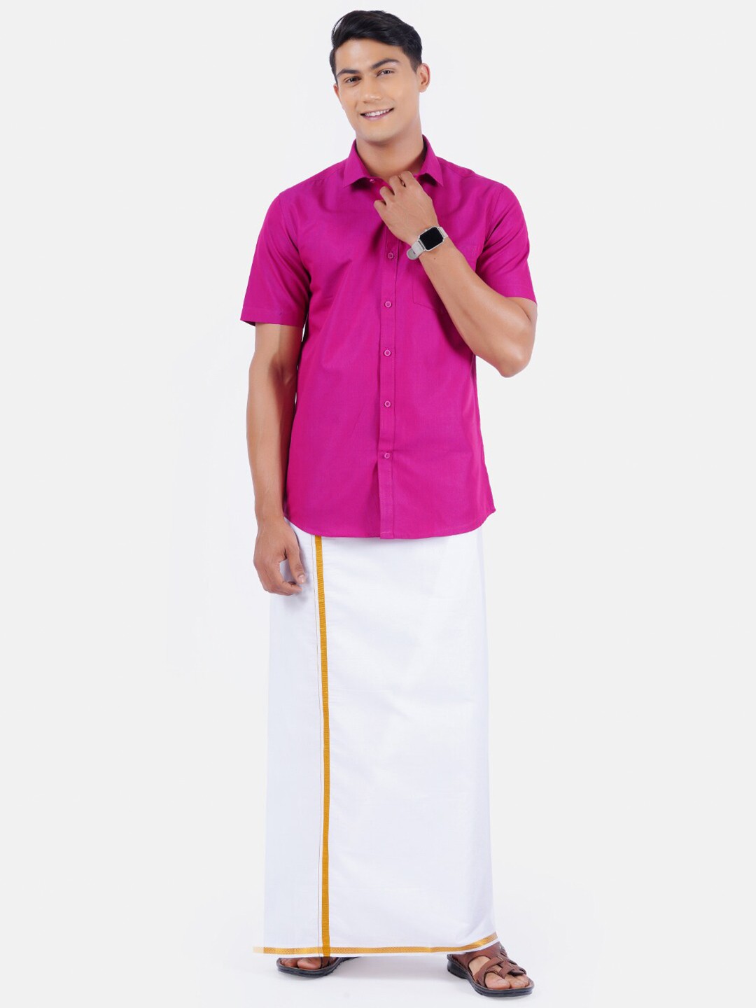 

Ramraj Men Fuchsia Half Sleeve Solid Pure Cotton Shirt & Dhoti Set
