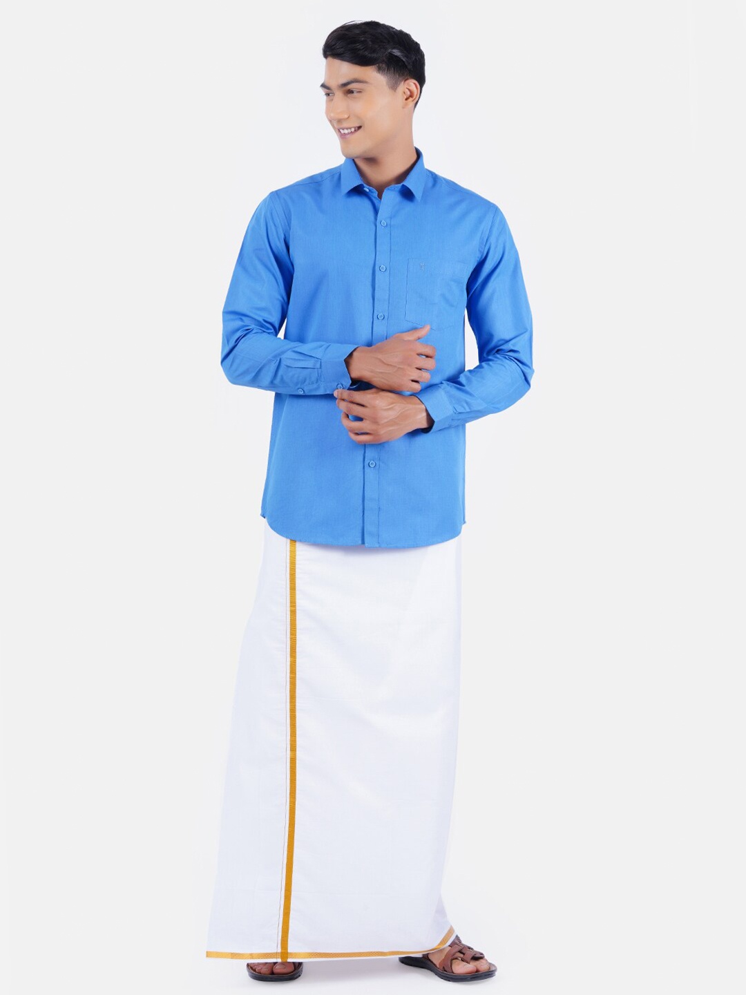 

Ramraj Men Blue Solid Pure Cotton Shirt & Dhoti Set