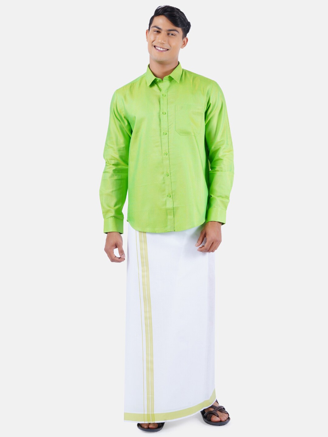 

Ramraj Men Pure Cotton Solid Shirt & Dhoti Set, Green