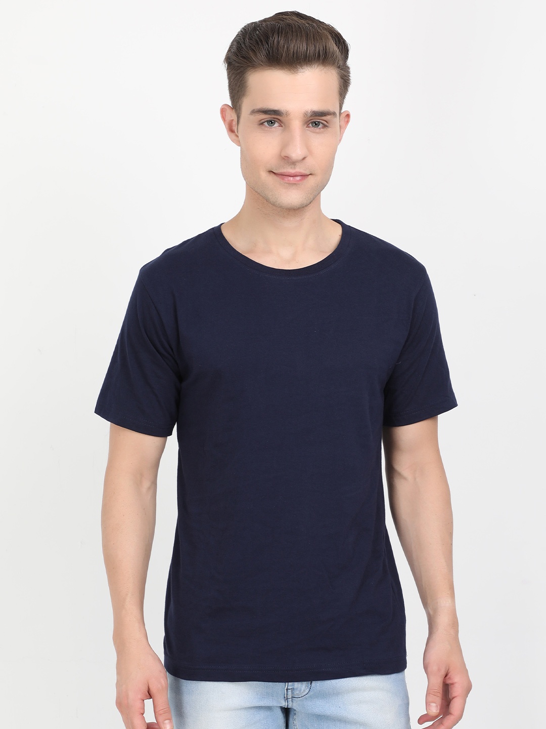 

Fleximaa Men Navy Blue T-shirt