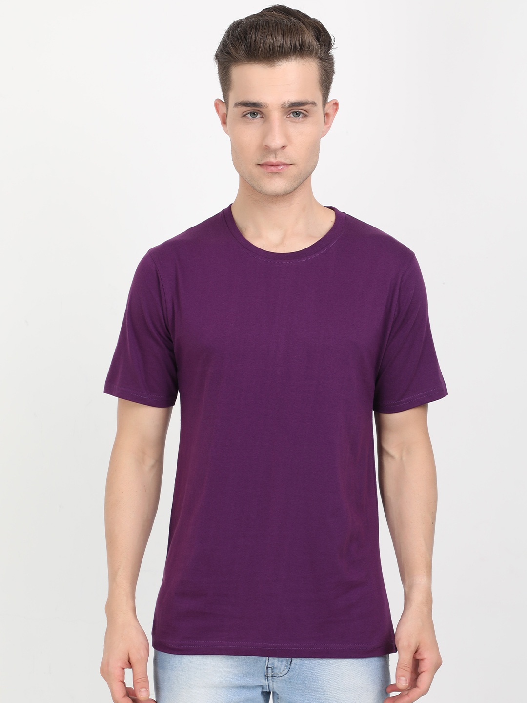 

Fleximaa Men Purple T-shirt