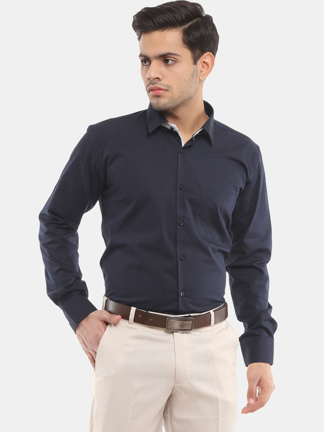 

V-Mart Men Regular Fit Black Formal Shirt