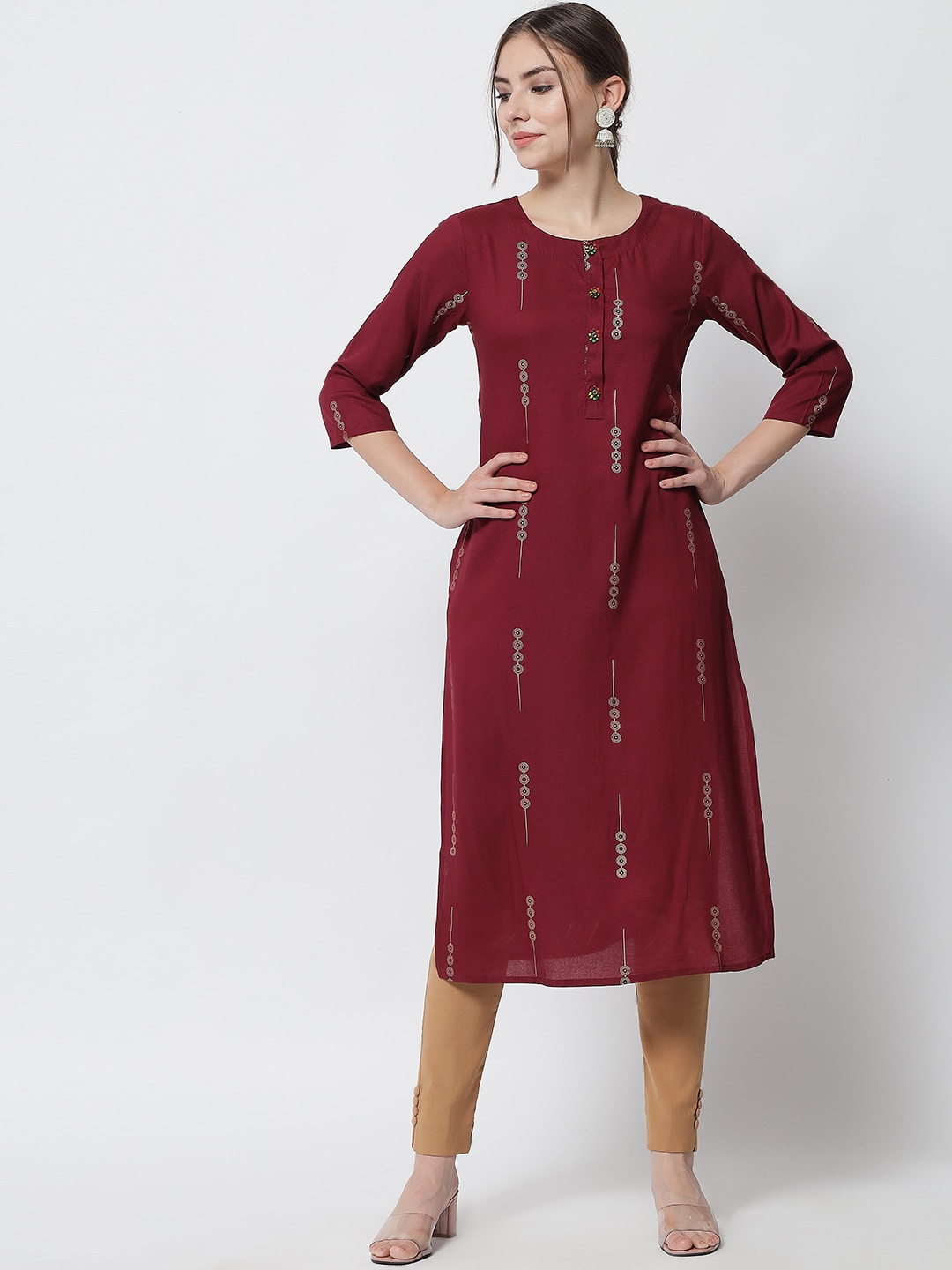 

Pankvi Women Maroon Quirky Printed Straight Kurta