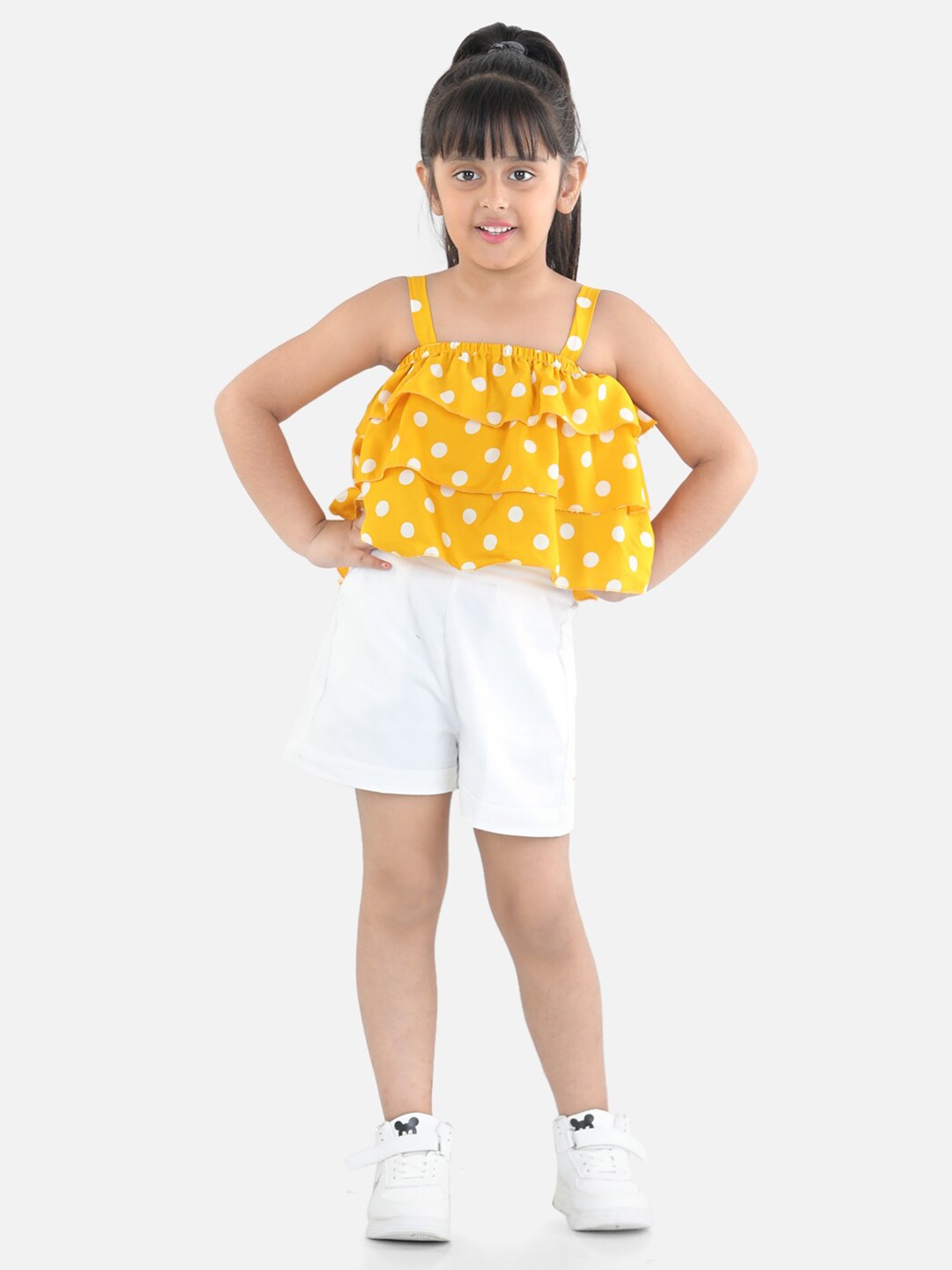 

AWW HUNNIE Girls Yellow & White Printed Top with Shorts