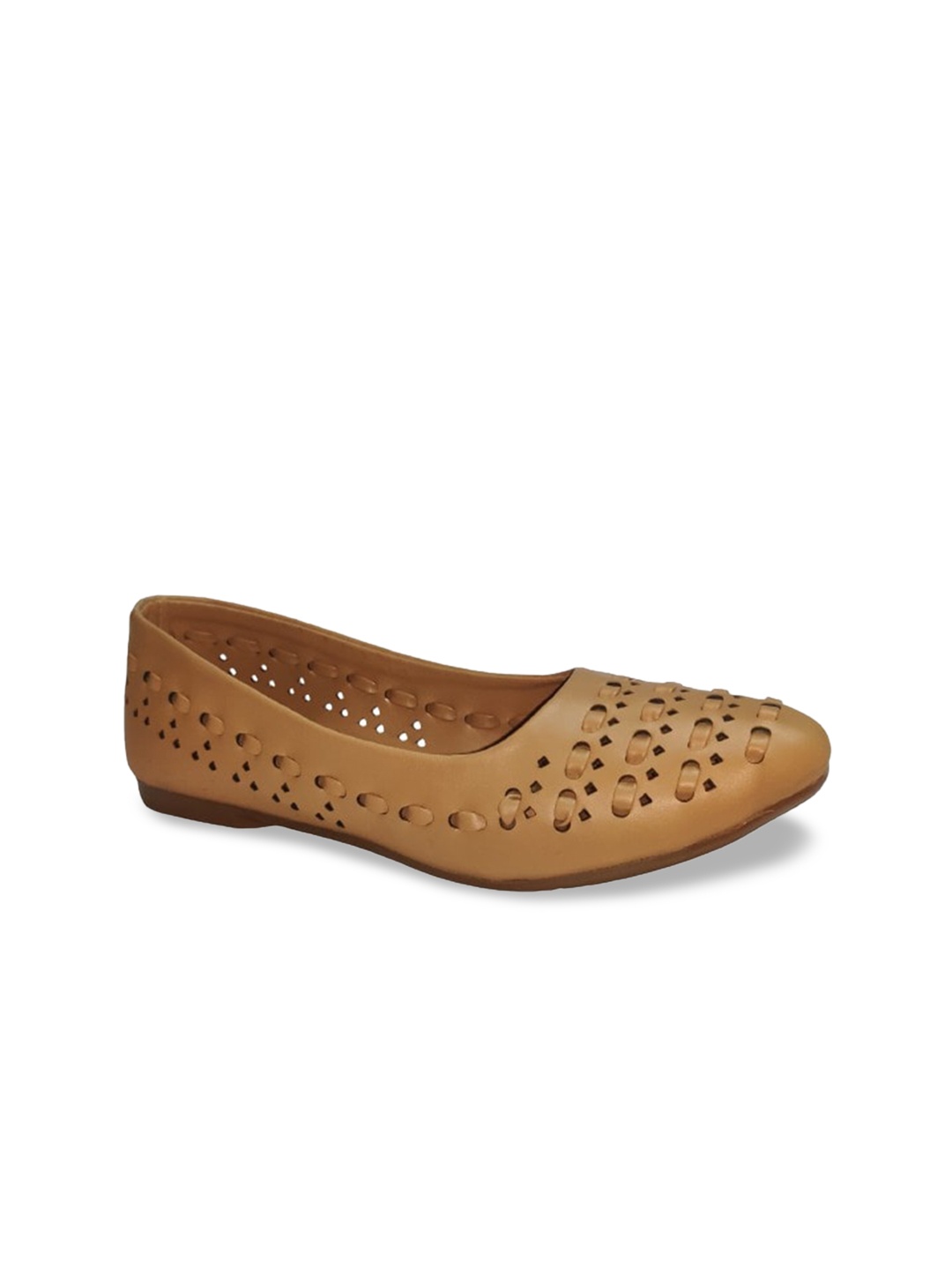

WOMENS BERRY Women Tan Brown Textured Ballerinas with Laser Cuts Flats