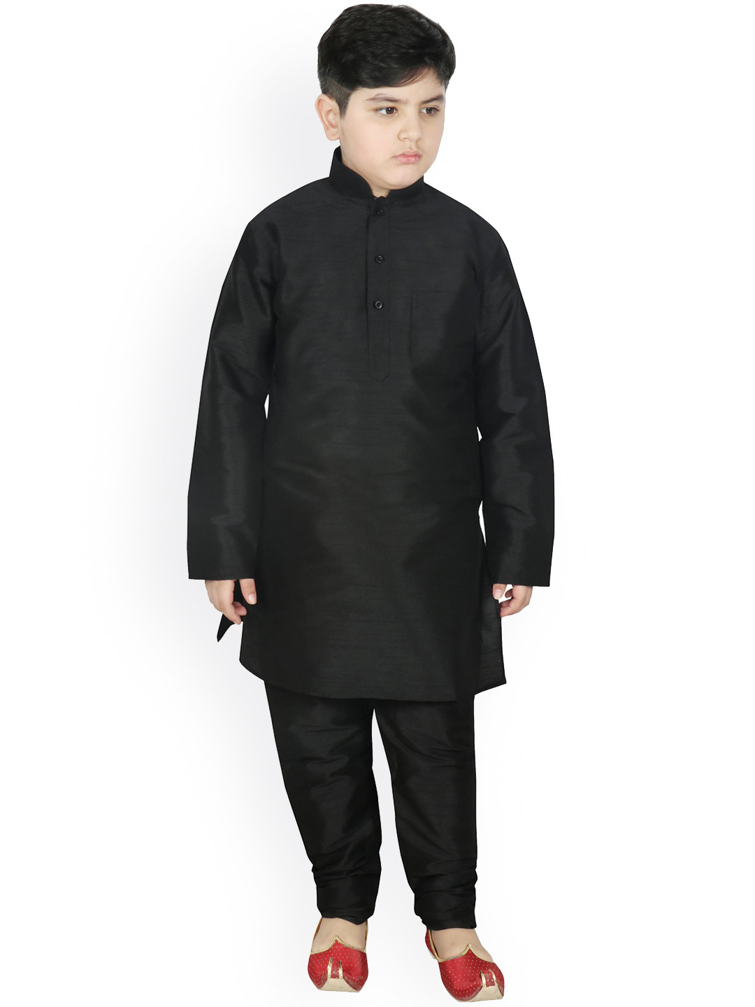 

SG YUVRAJ Boys Navy Blue Raw Silk Kurta with Pyjamas