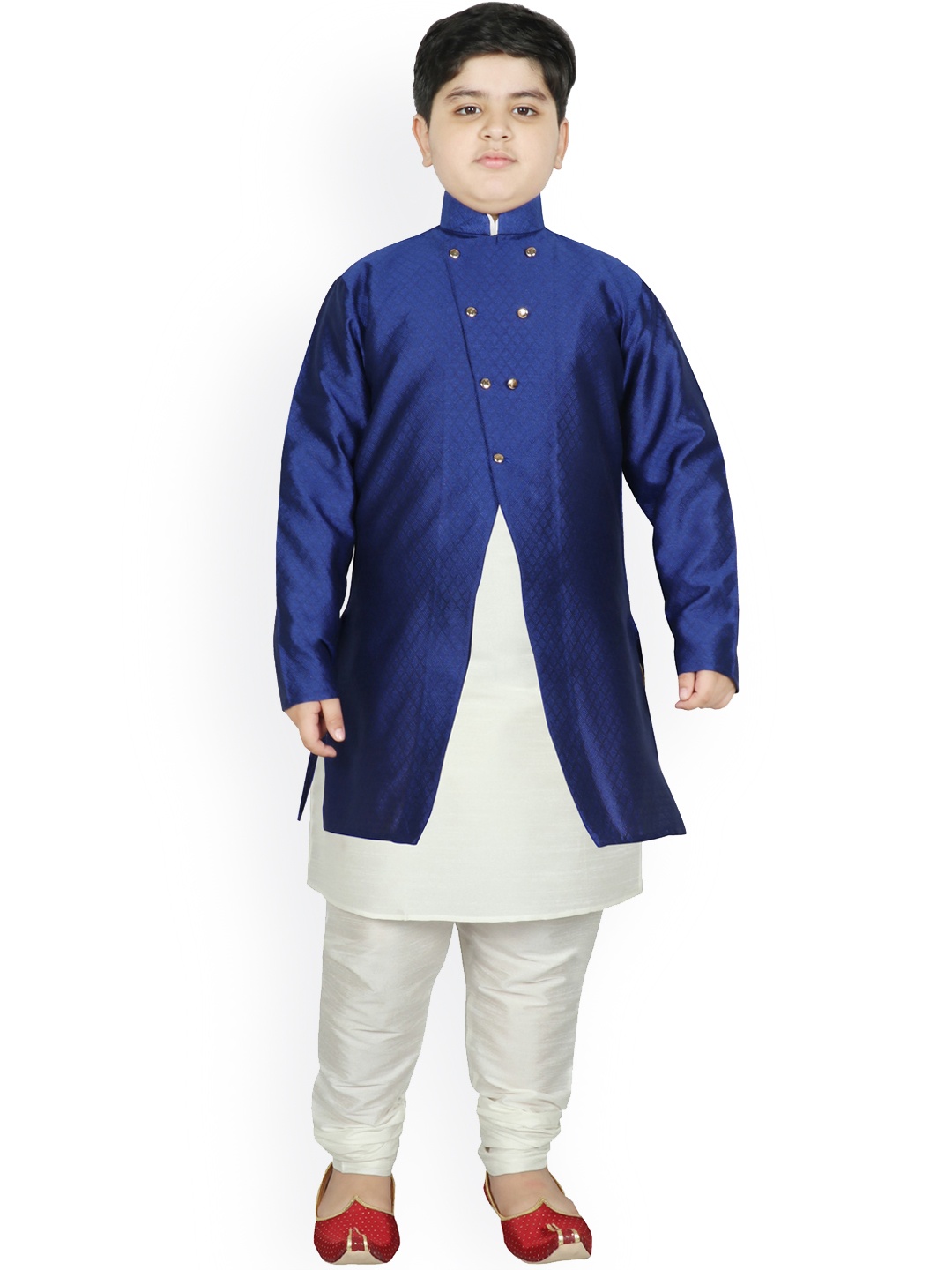 

SG YUVRAJ Boys Cream-Coloured Raw Silk Kurta with Pyjamas & Jacket