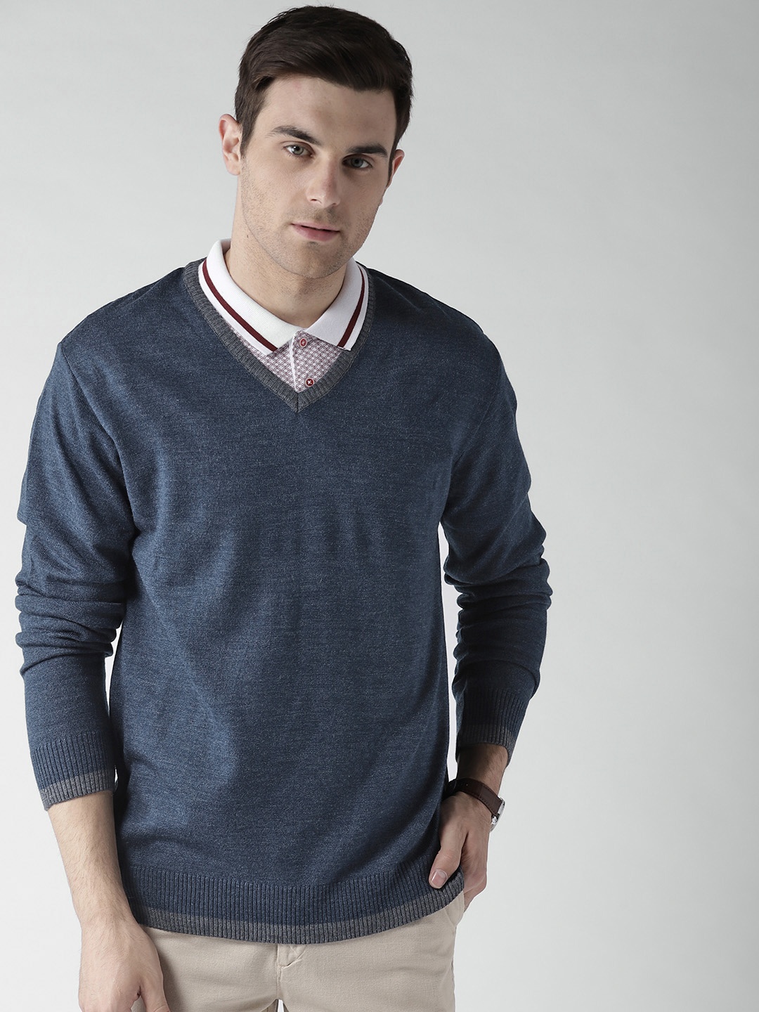 

Mast & Harbour Men Navy Solid Pullover, Navy blue