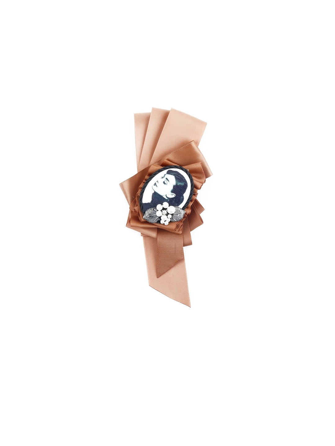 

ODETTE Women White & Rust Statement Brooch