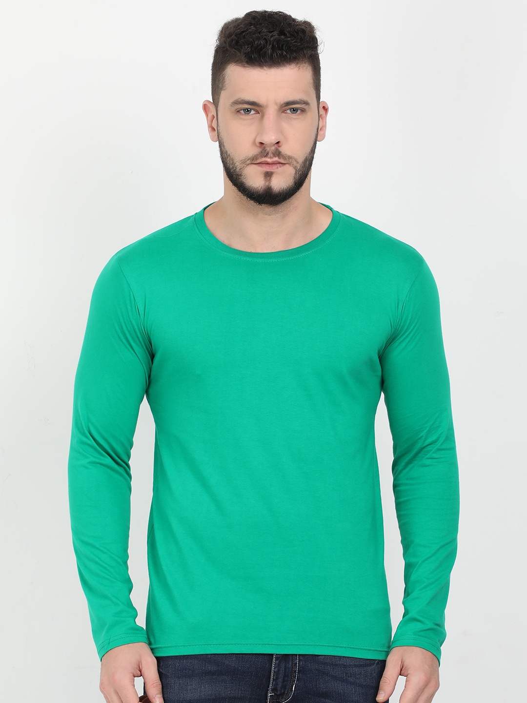 

Fleximaa Men Green Solid Round-Neck Long Sleeves Cotton T-shirt
