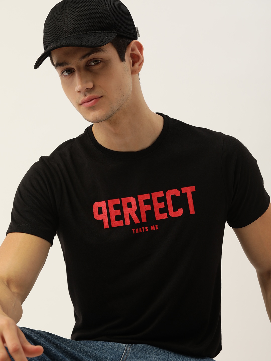 

Kook N Keech Men Black & Red Typography Printed T-shirt