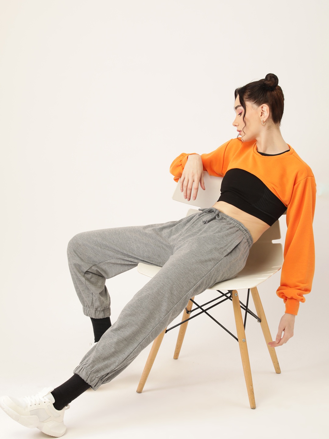 

Kook N Keech Women Grey Melange Solid Joggers