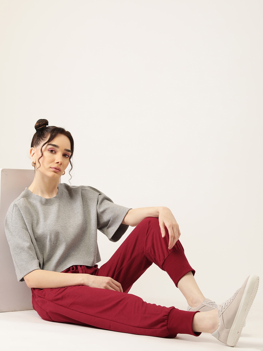 

Kook N Keech Women Maroon Solid Joggers