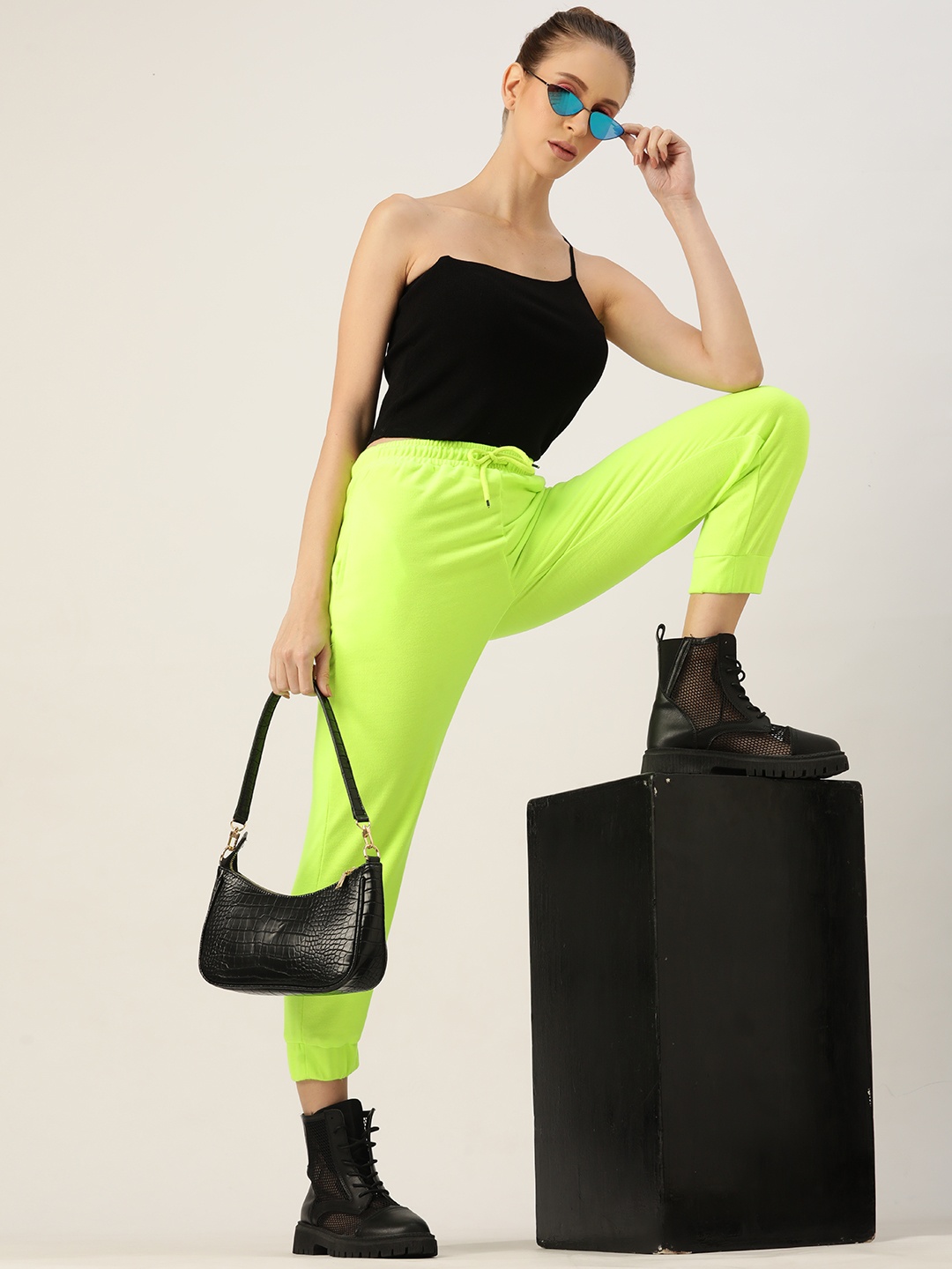 

Kook N Keech Women Fluorescent Green Solid Cropped Joggers