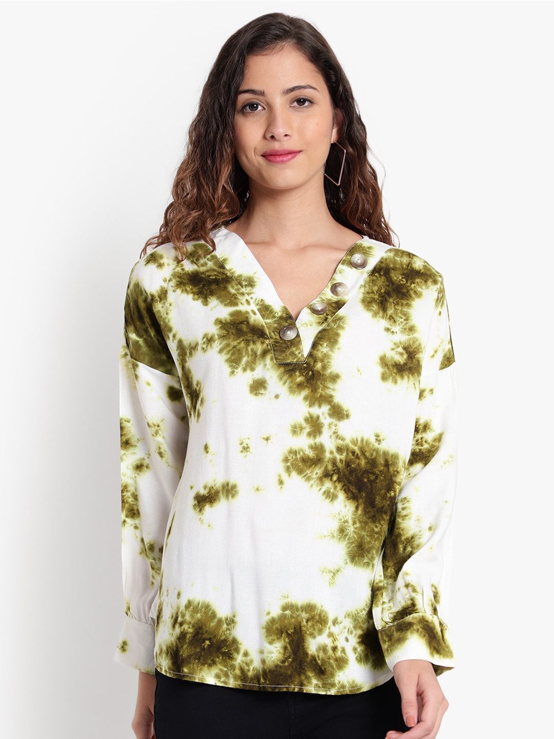 

Indietoga Women Plus Size Green & White Tie and Dye Top