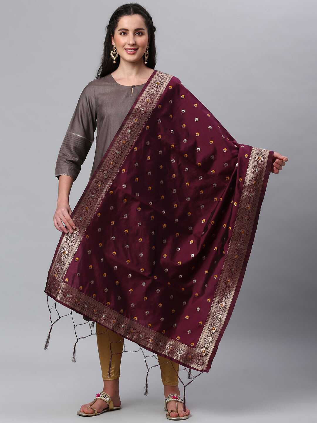 

Lilots Violet & Silver-Toned Ethnic Motifs Woven Design Dupatta