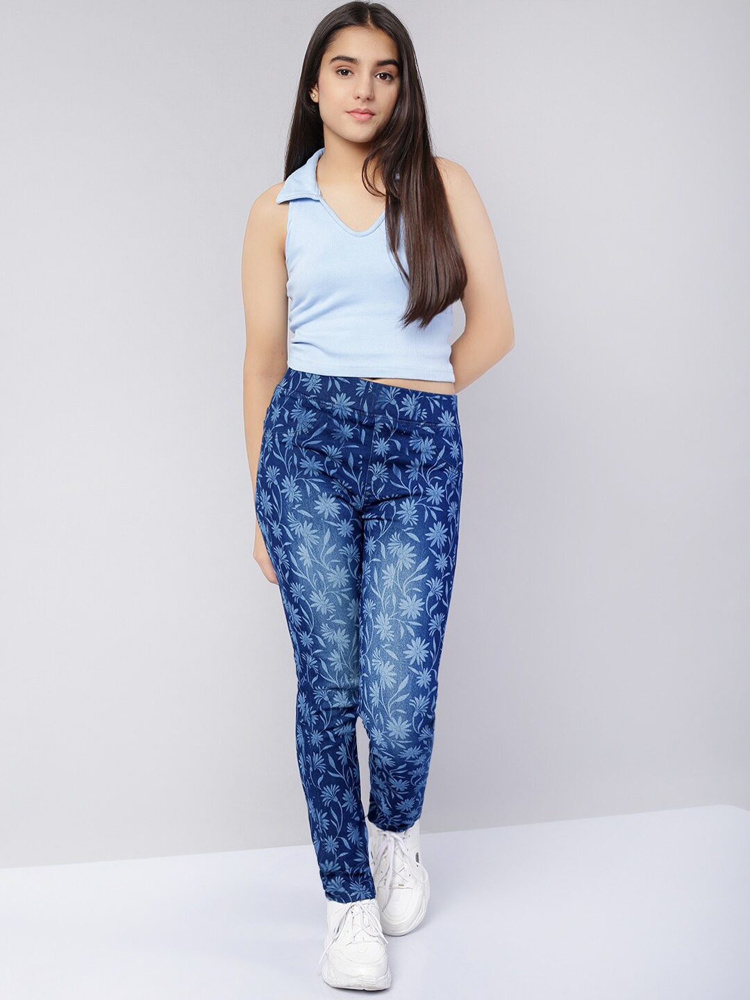 

Naughty Ninos Girls Blue Light Fade Printed Stretchable Denim Jeggings