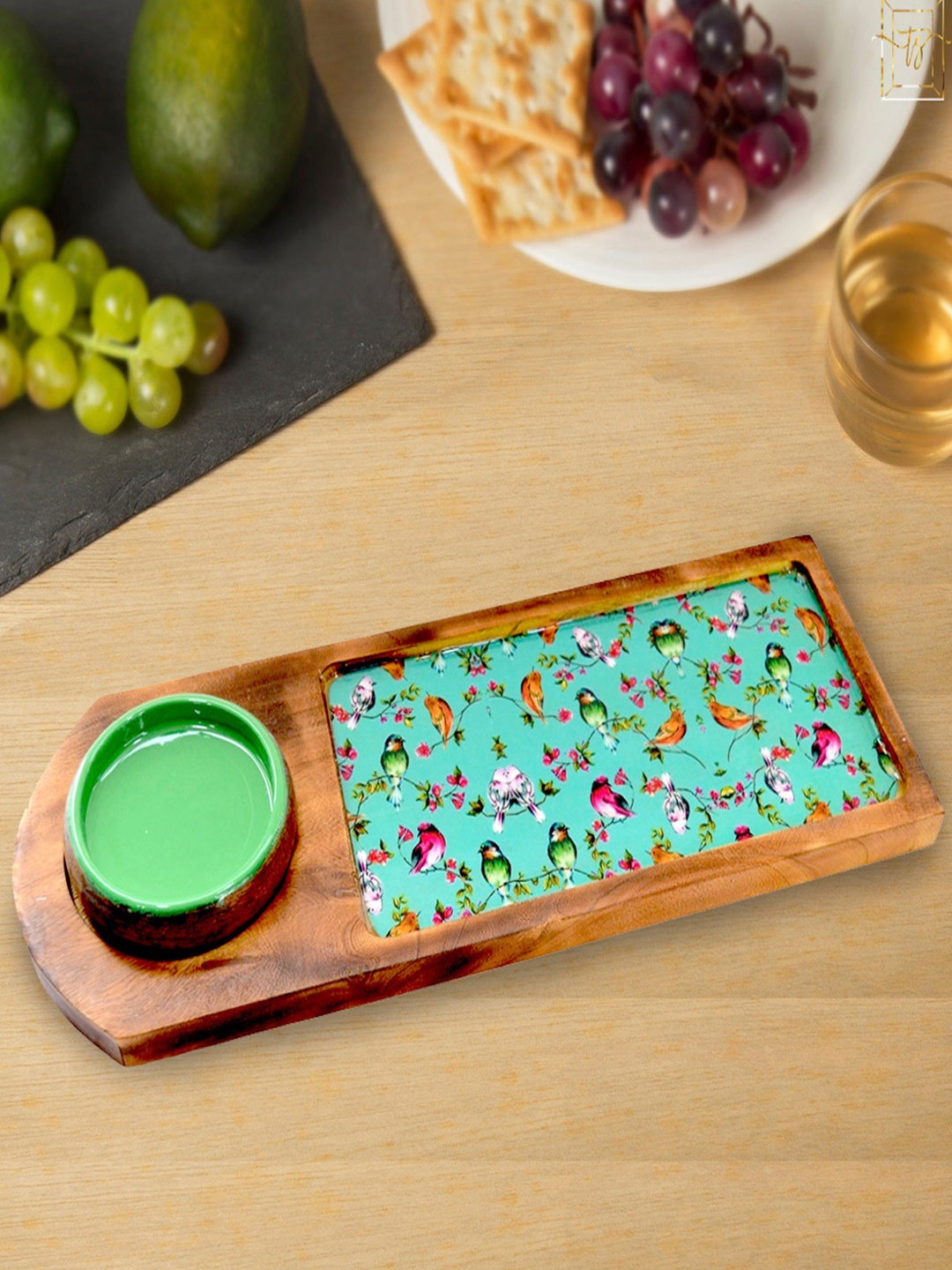 

Tranquil square Green Printed Soft Bird Snack Tray