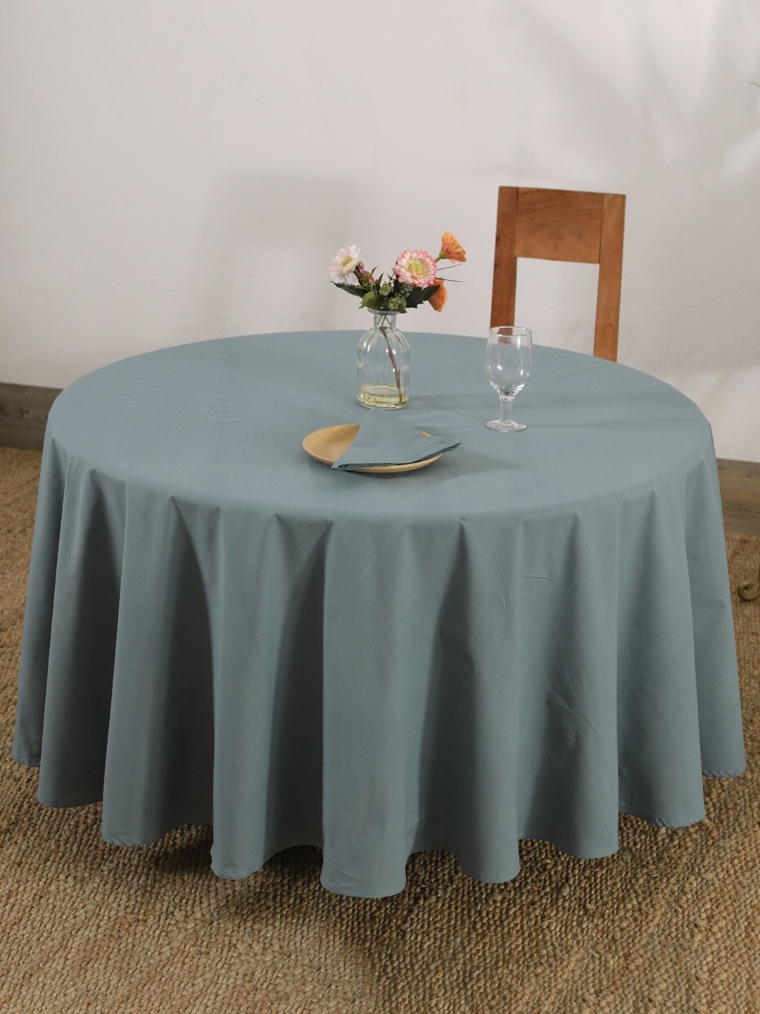 

HANDICRAFT PALACE Grey Solid Pure Cotton 6 Seater Round Table Cover With Napkins