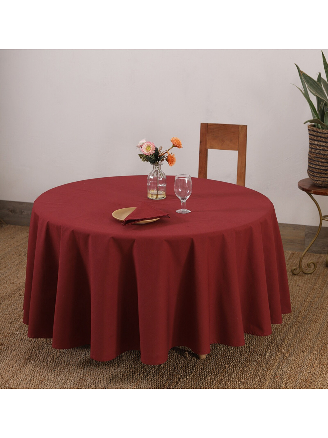 

HANDICRAFT PALACE Red Solid Pure Cotton 6 Seater Table Covers