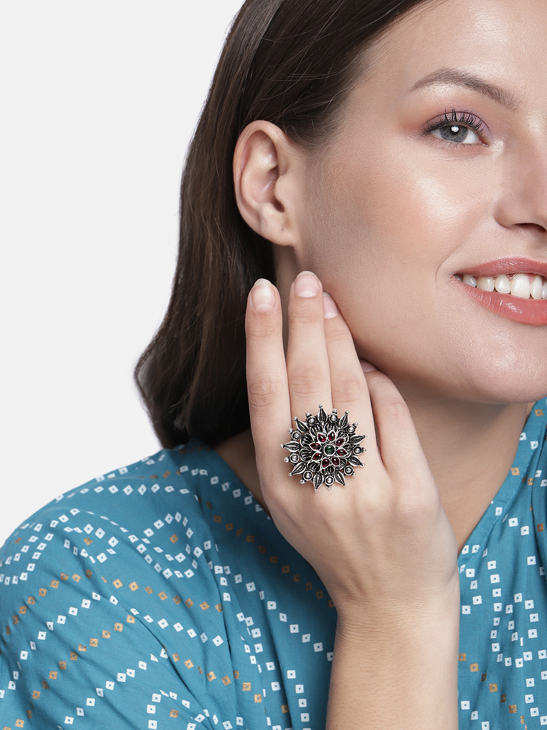 

Kord Store Silver-Plated Oxidised Floral Adjustable Finger Ring