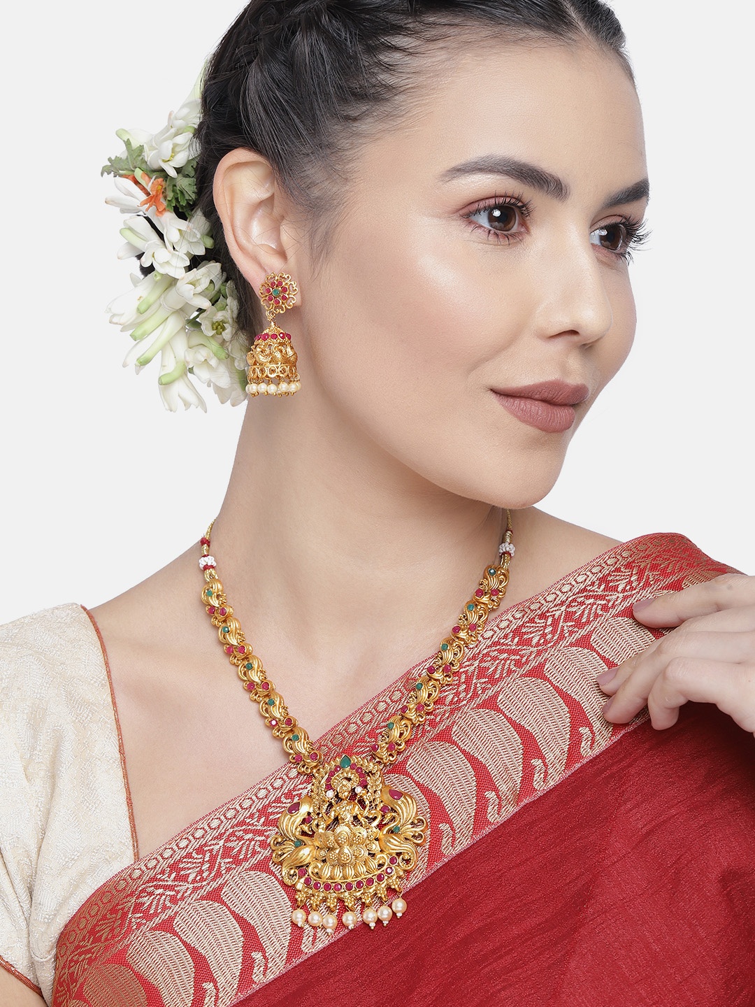 

Kord Store Red & Green Gold Plated Kundan Studded Temple Jewellery Set