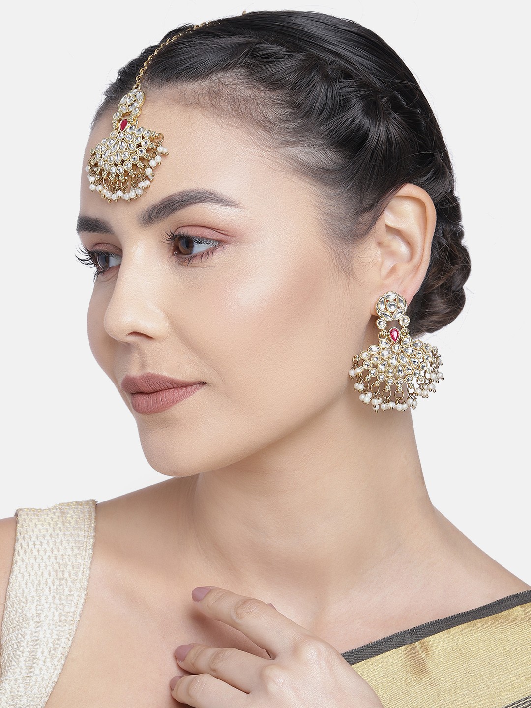 

Kord Store White & Pink Gold Plated Kundan And Beads Studded Jewellery Set