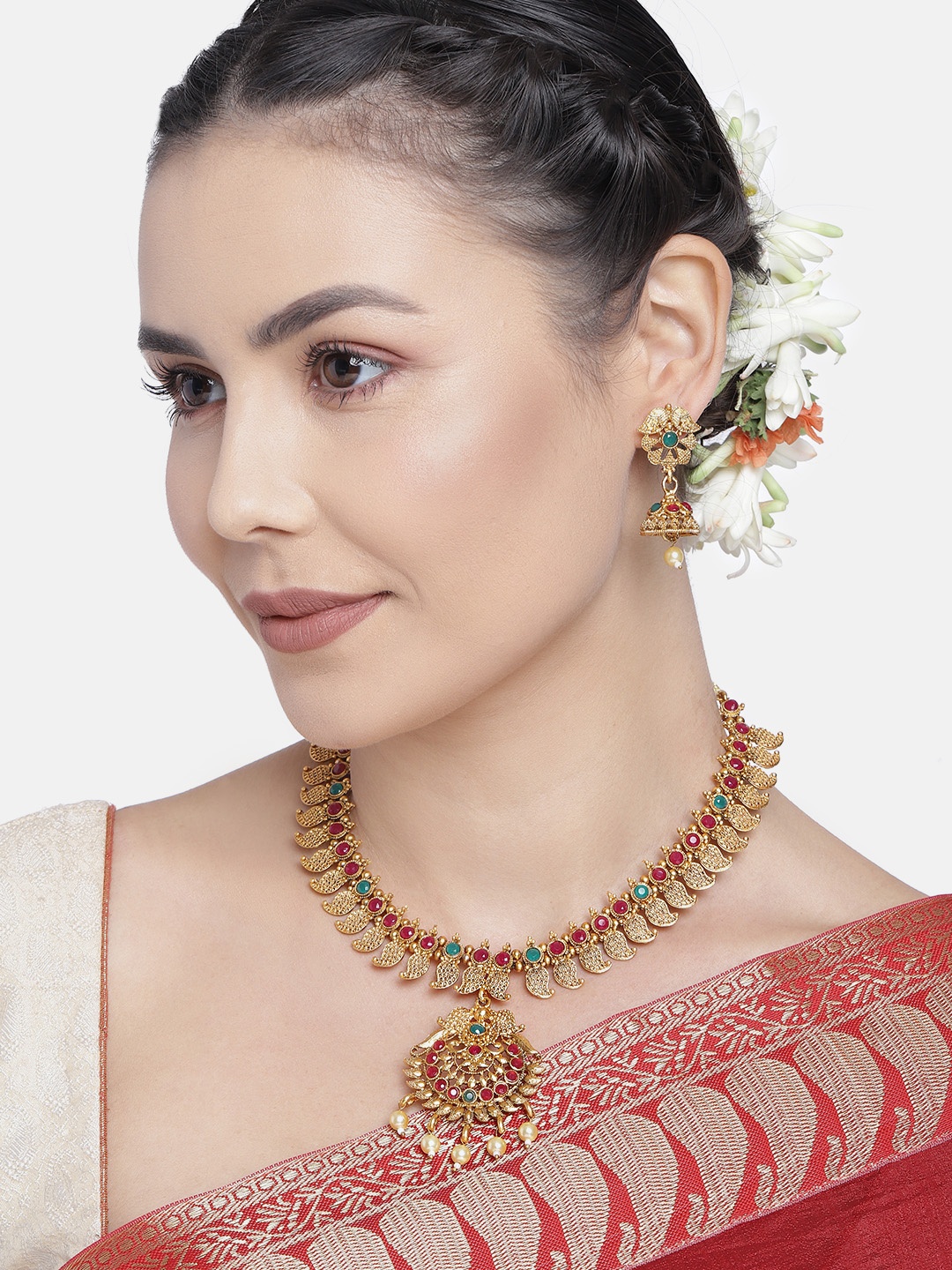 

Kord Store Red & Green Gold Plated Studded Traditional Necklace Set