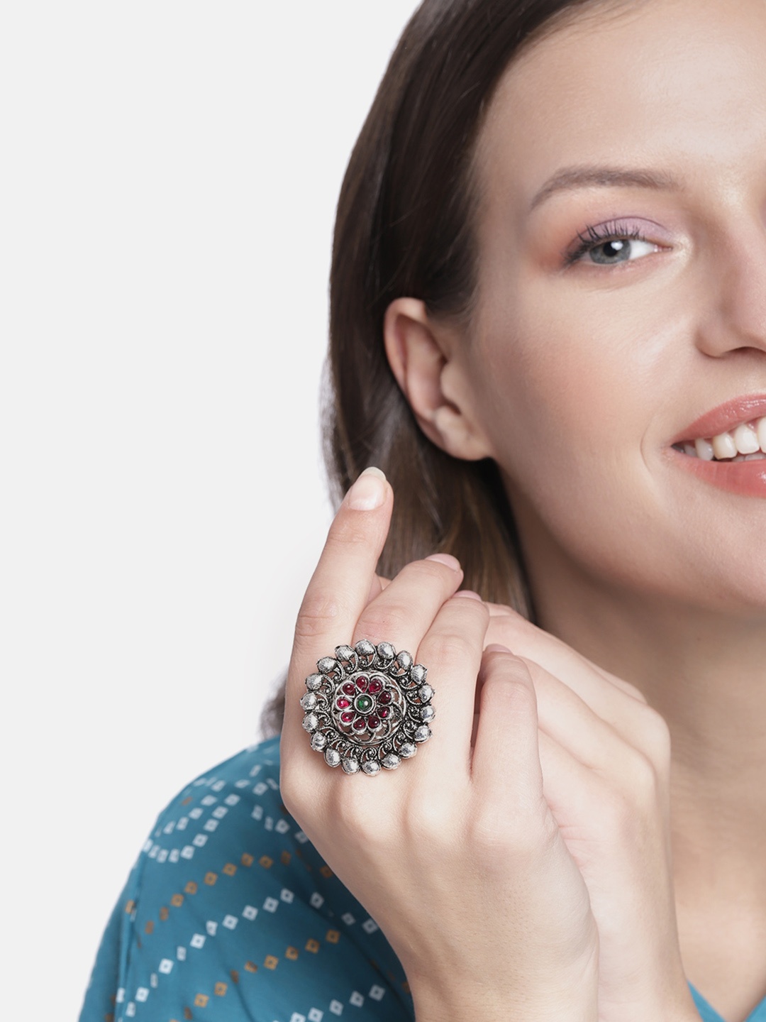 

Kord Store Silver-Plated Stone Studded Oxidised Adjustable Finger Ring