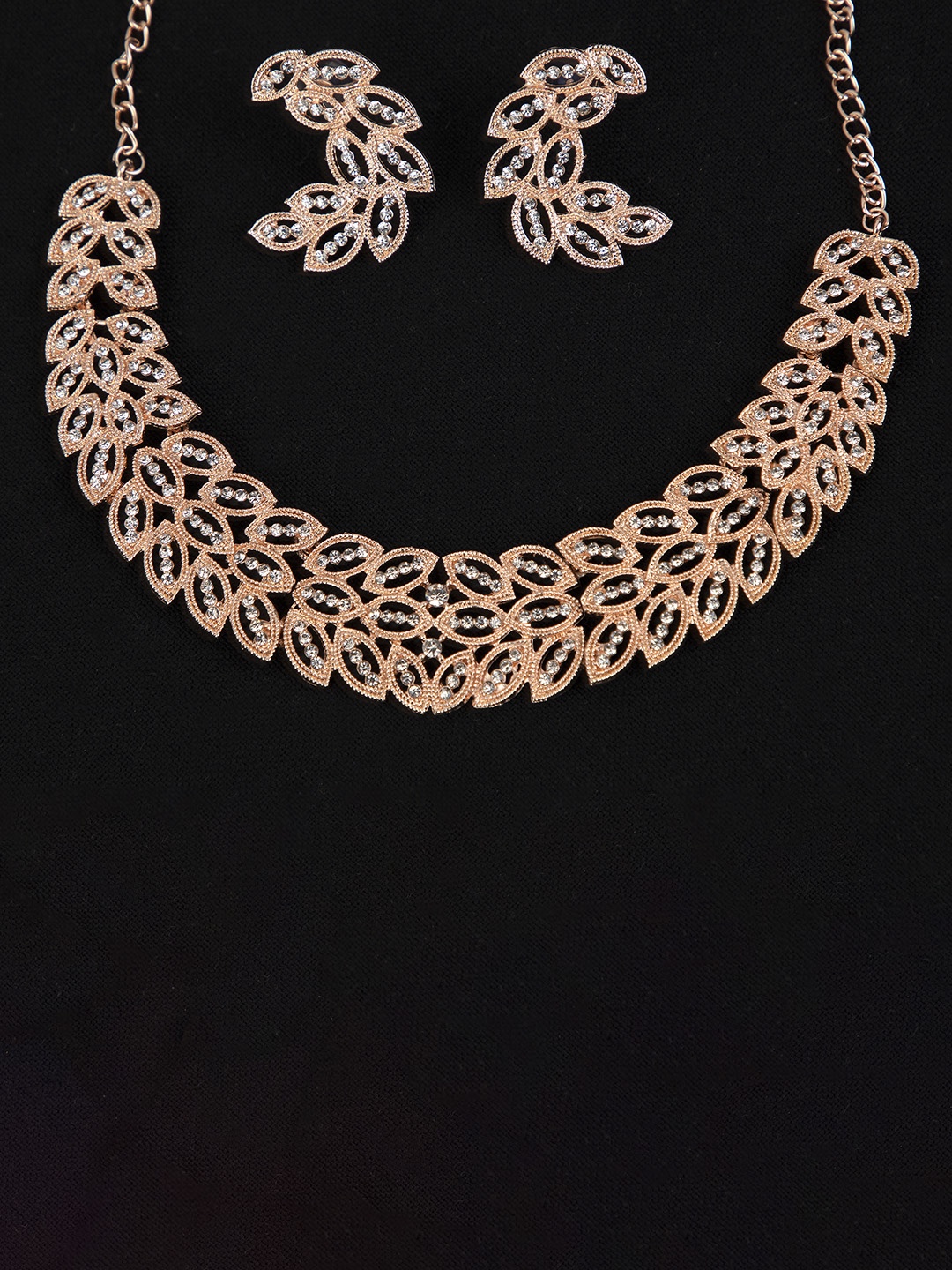 

Kord Store Rose Gold & White Rose Gold Plated Leaf Design Studded Jewellery Set