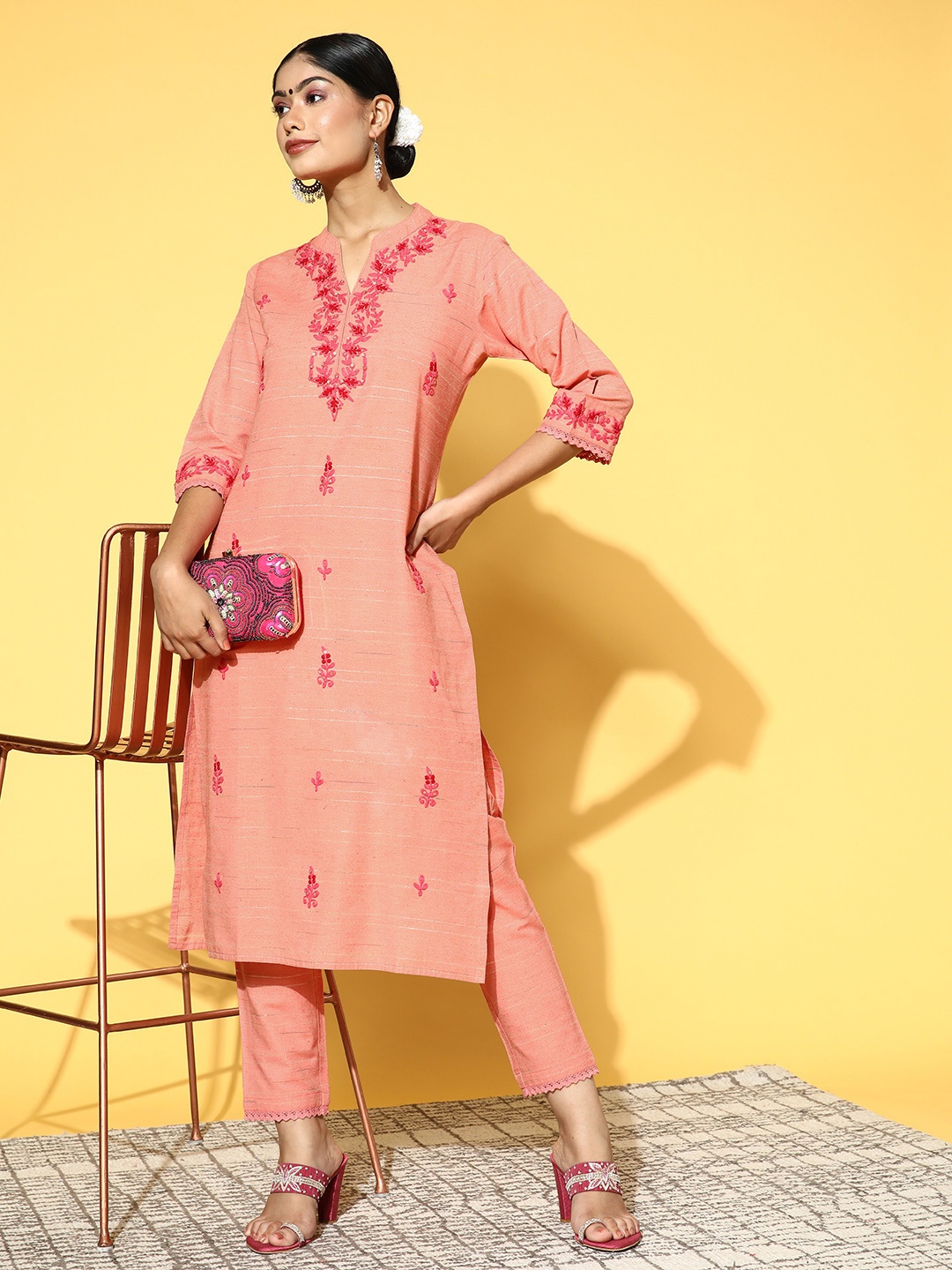 

Jaipur Kurti Women Pink Ethnic Motifs Kurta with Trousers